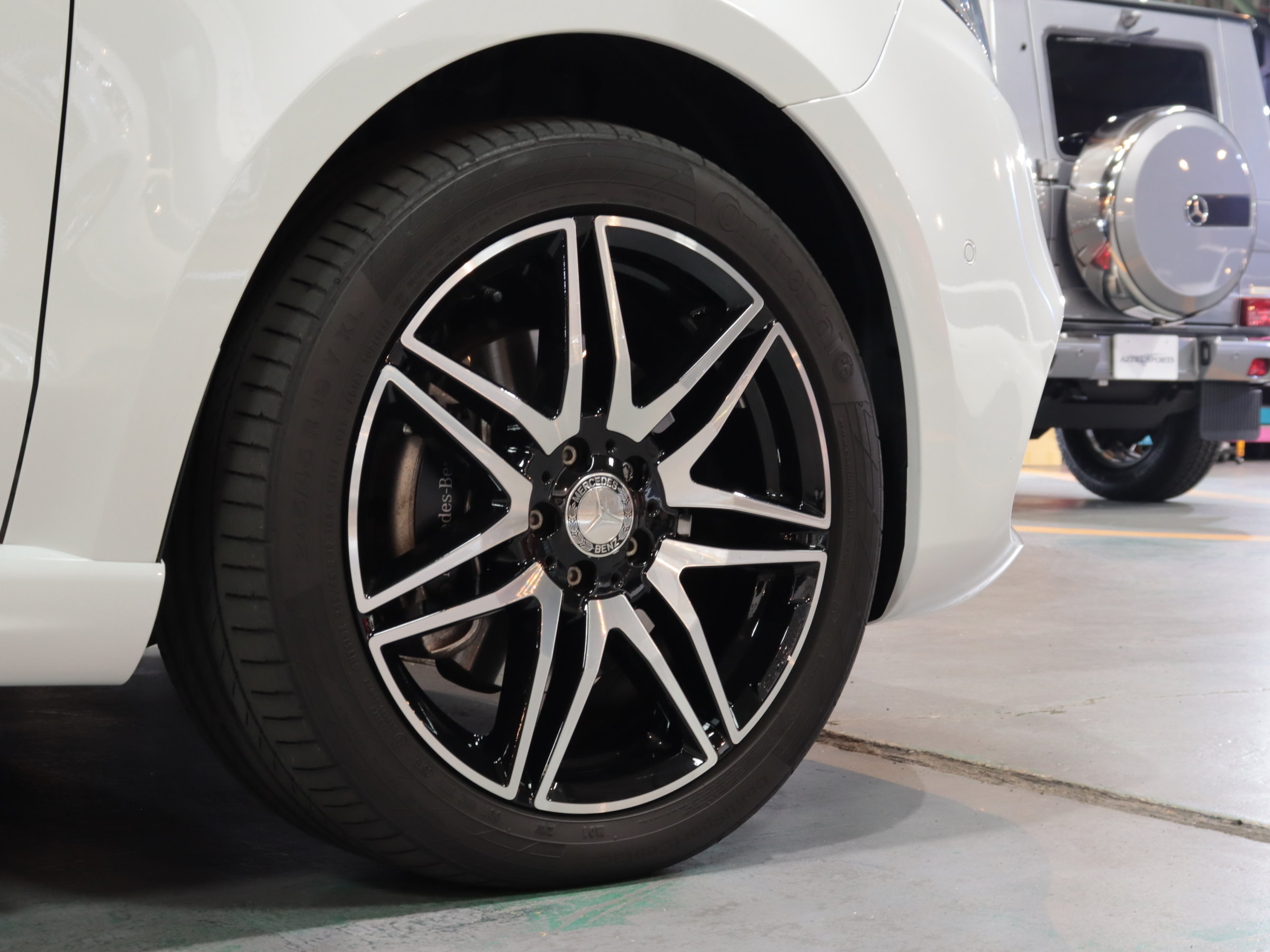 メルセデスベンツ　Ｖ２２０ｄスポーツ　ロング