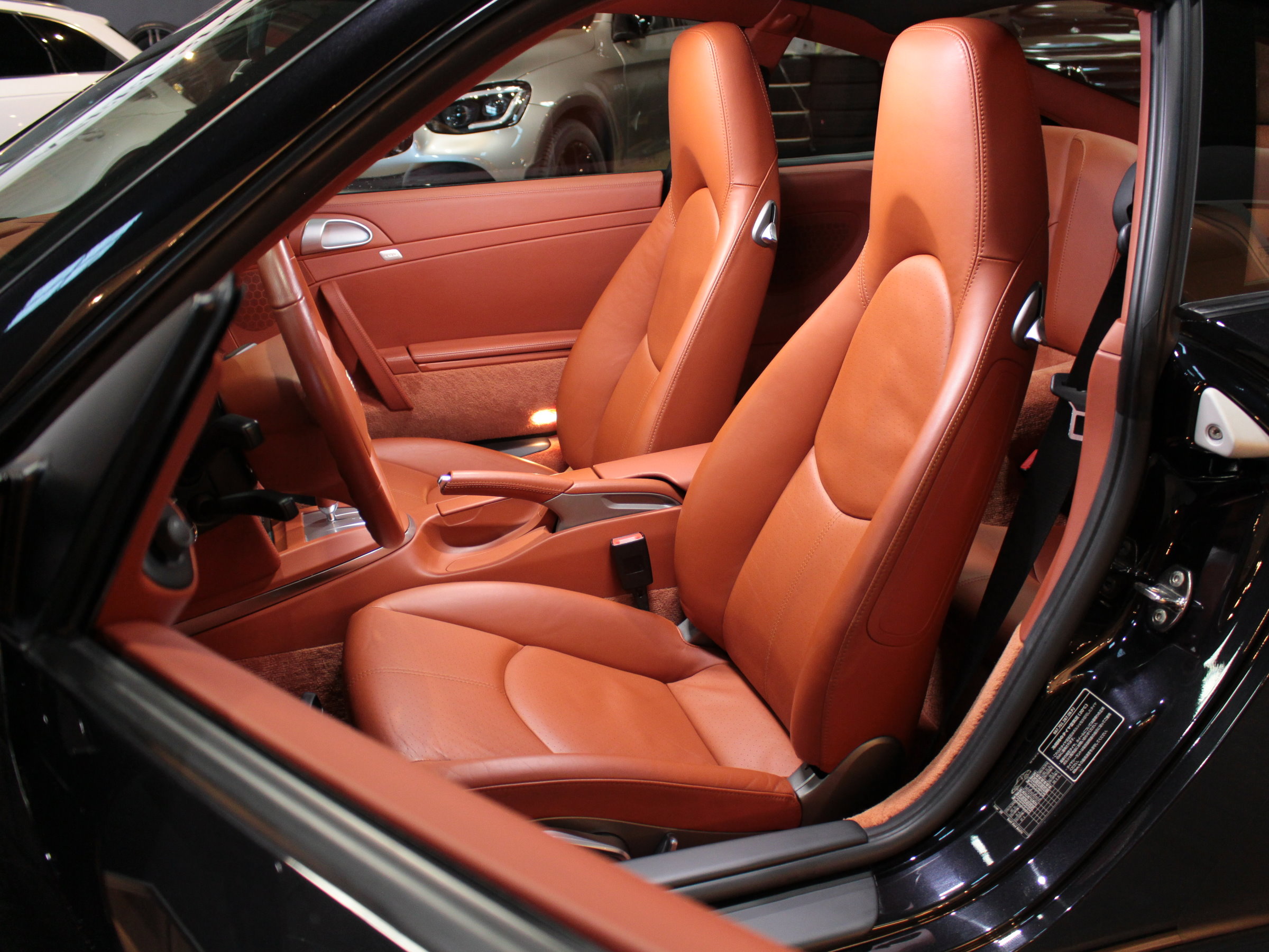 ポルシェ　９１１カレラ　４Ｓ　（９９７型）