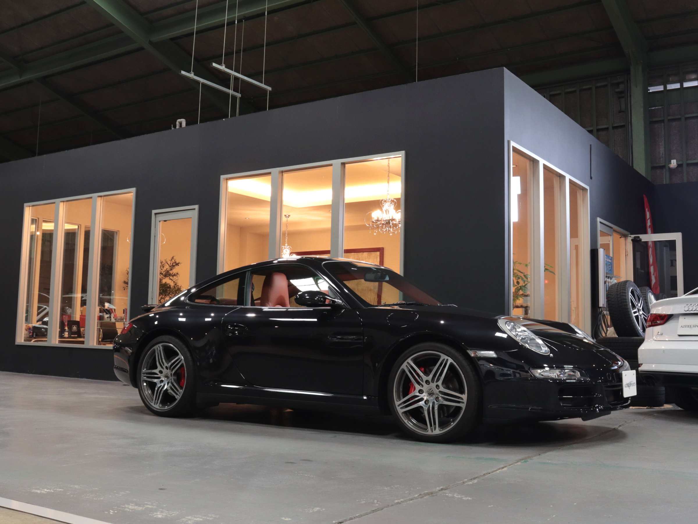 ポルシェ　９１１カレラ　４Ｓ　（９９７型）