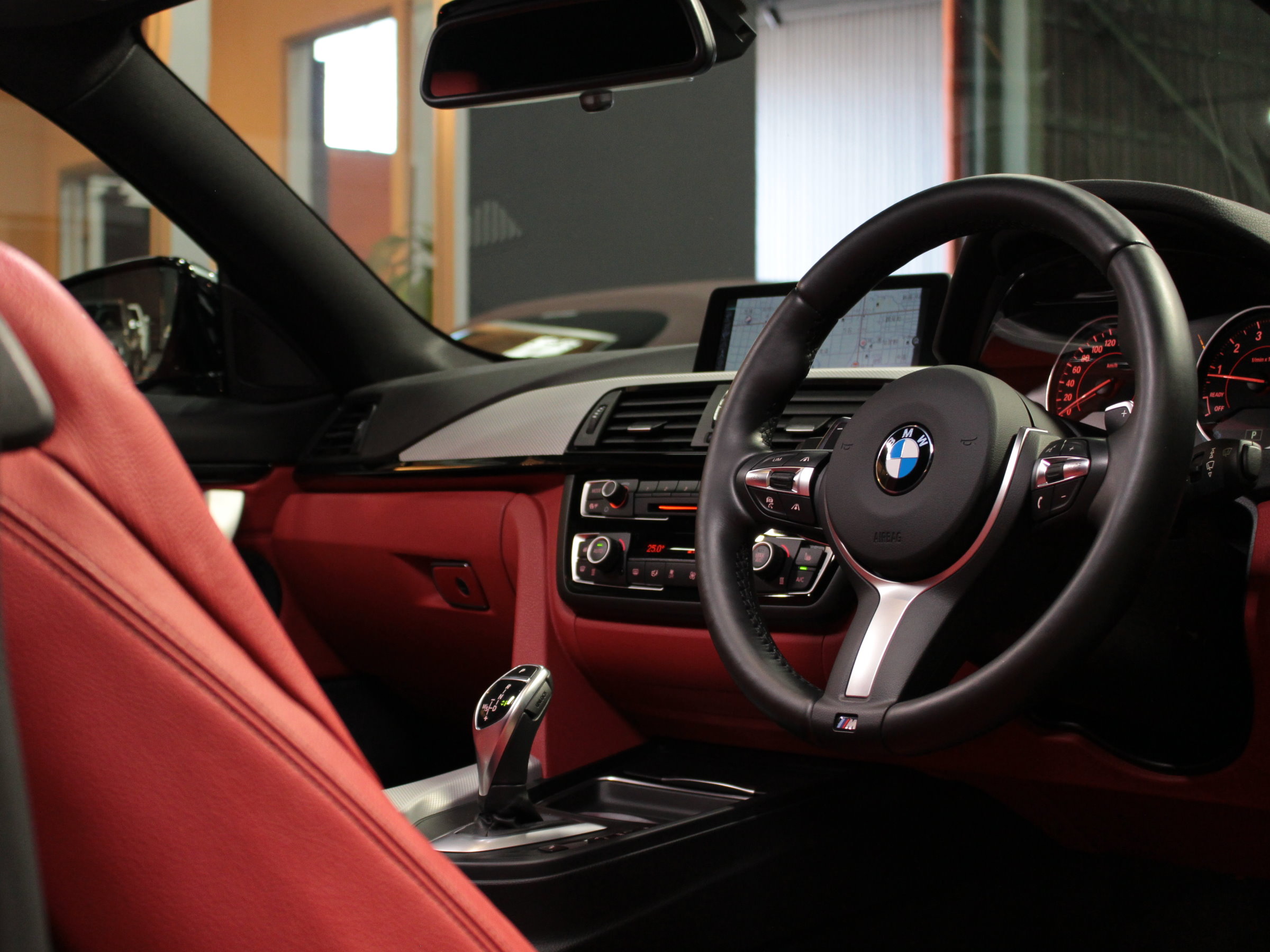 ＢＭＷ　４３５ｉクーペ　Ｍスポーツ　