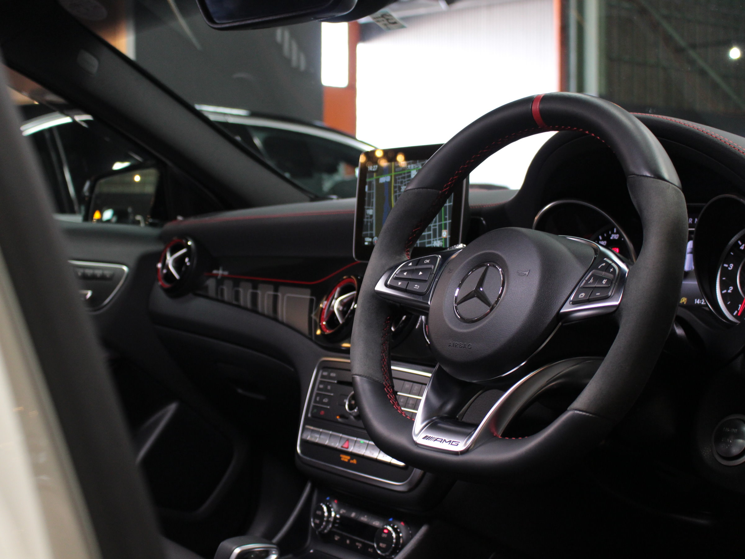 メルセデスＡＭＧ　ＧＬＡ４５　４マチック　アドバンスドＰＫＧ