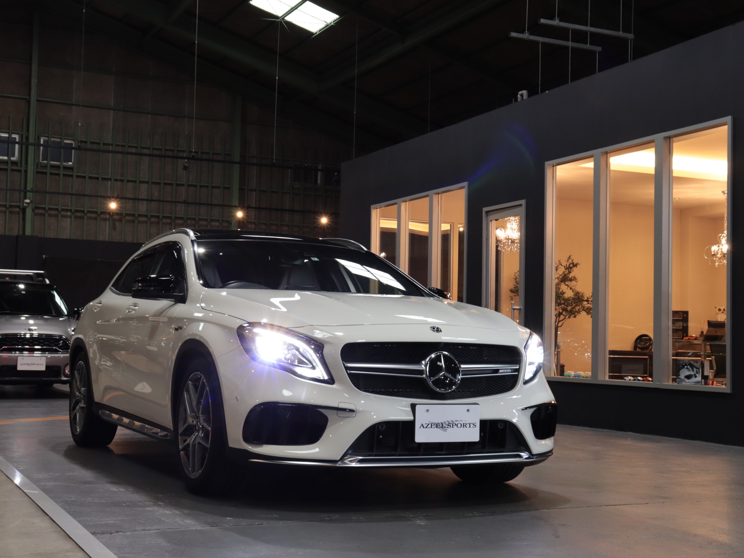 メルセデスＡＭＧ　ＧＬＡ４５　４マチック　アドバンスドＰＫＧ