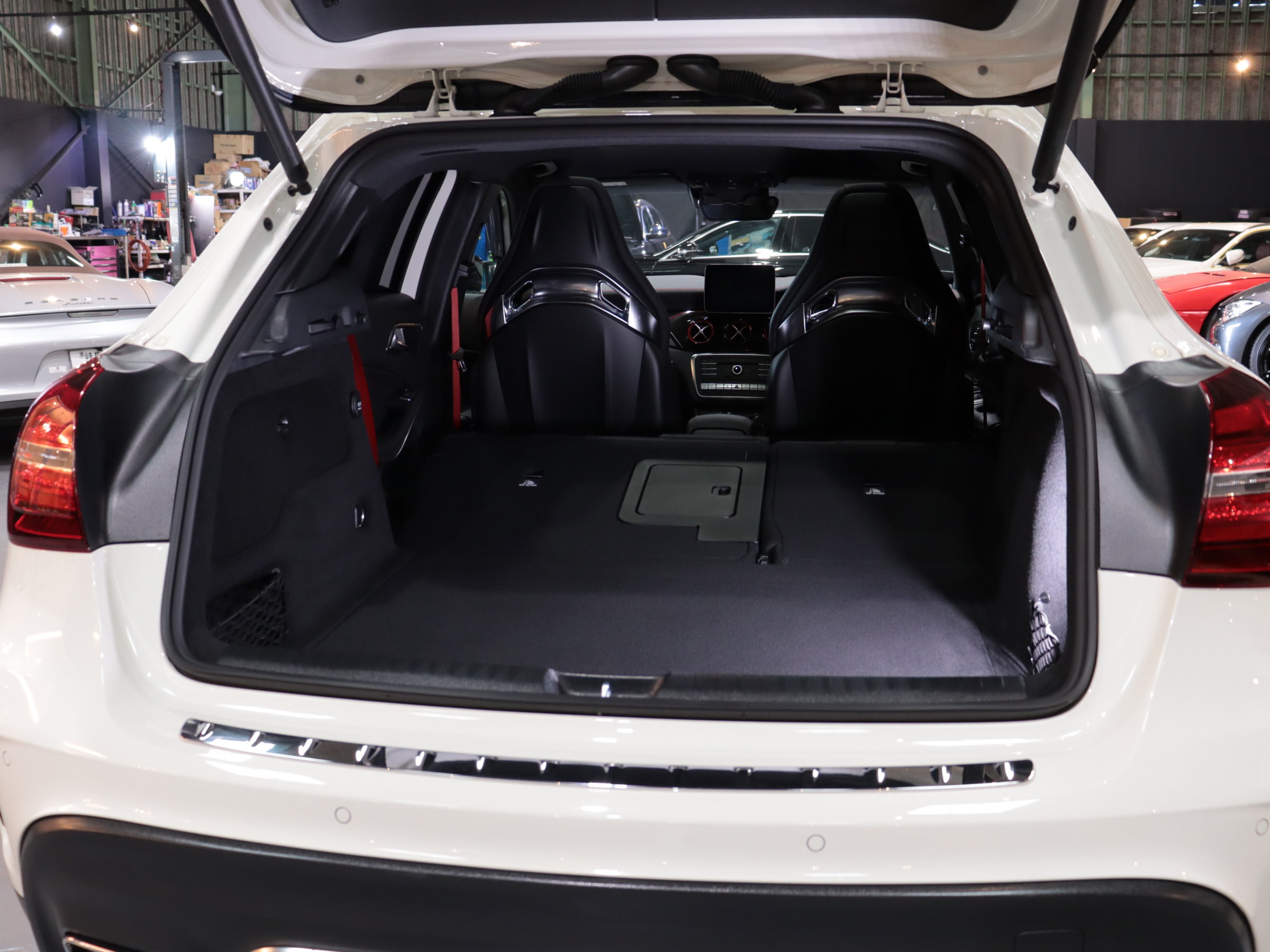 メルセデスＡＭＧ　ＧＬＡ４５　４マチック　アドバンスドＰＫＧ