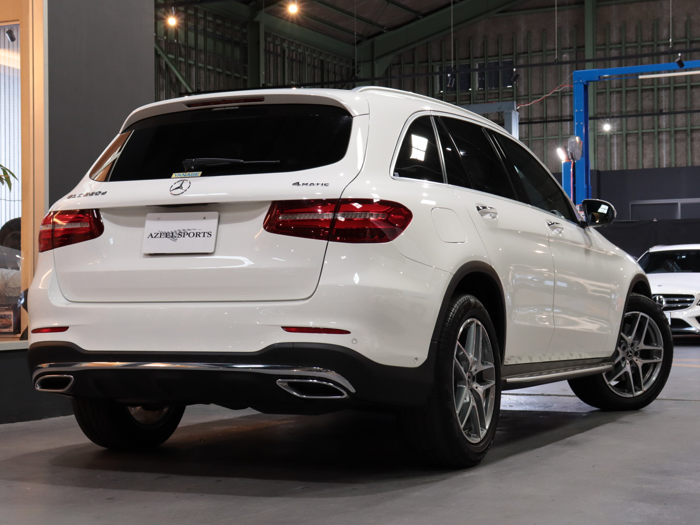 メルセデスベンツ　ＧＬＣ　２２０ｄ　４マチックスポーツ