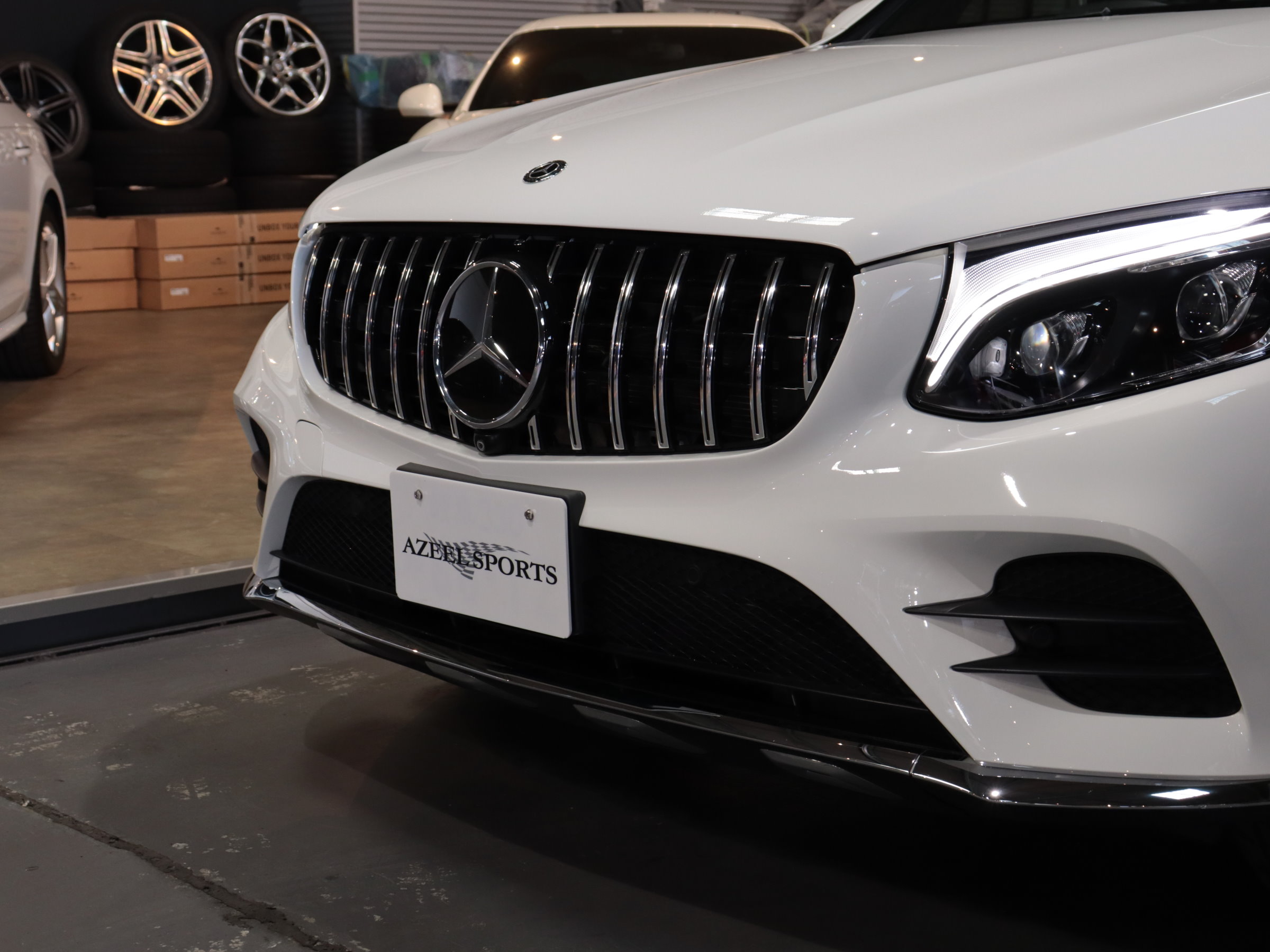 メルセデスベンツ　ＧＬＣ　２２０ｄ　４マチックスポーツ