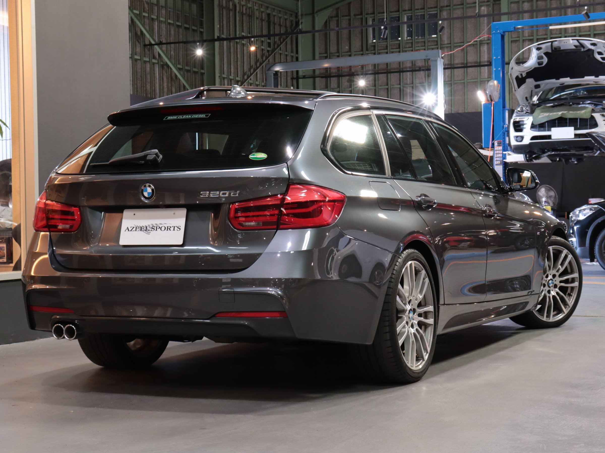 ＢＭＷ　３シリーズ　Ｍスポーツ　（ＬＣＩ後期モデル）