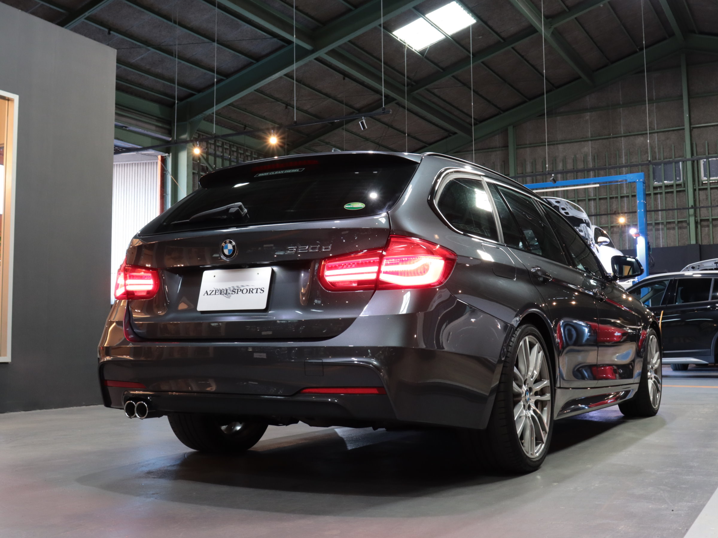 ＢＭＷ　３シリーズ　Ｍスポーツ　（ＬＣＩ後期モデル）