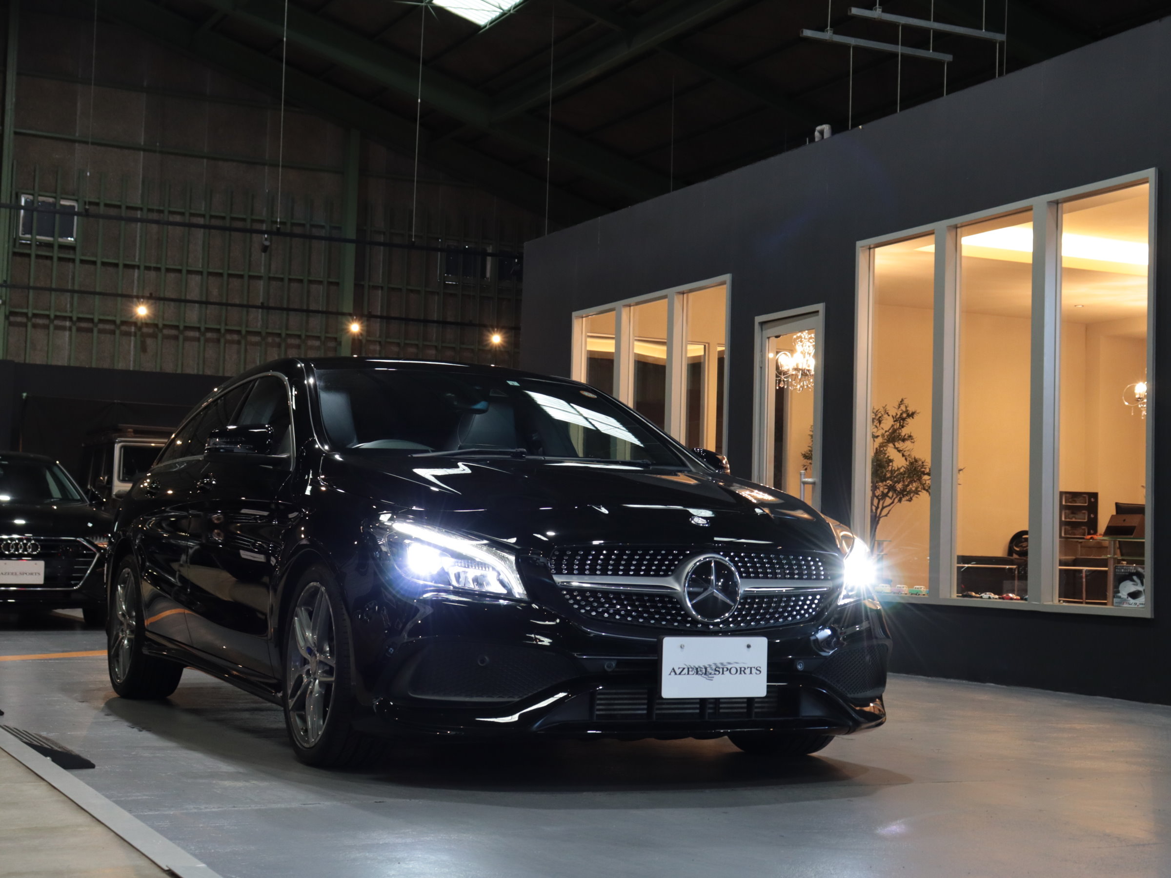 メルセデスベンツ　ＣＬＡ１８０　スポーツ　シューティングブレーク