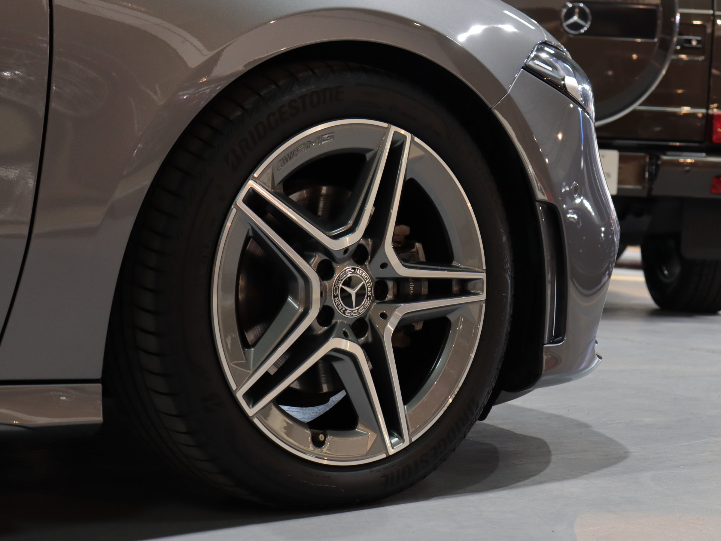 メルセデスベンツ　Ａ２００ｄ　ＡＭＧライン
