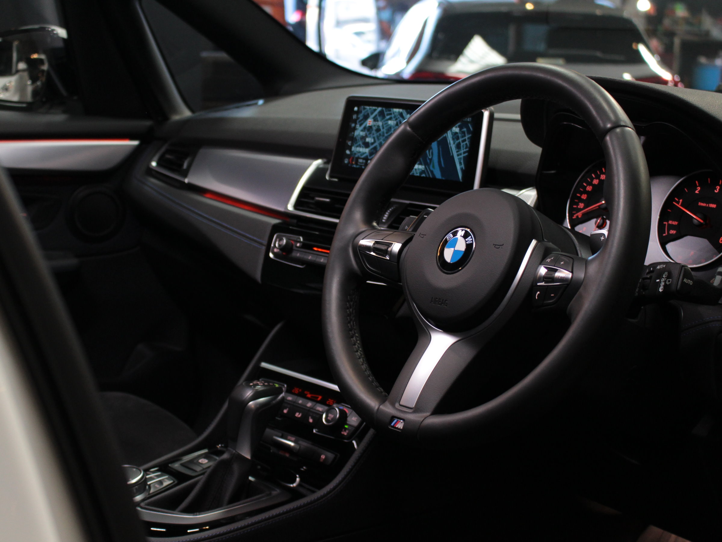 ＢＭＷ　２１８ｄ　アクティブツアラー　Ｍスポーツ