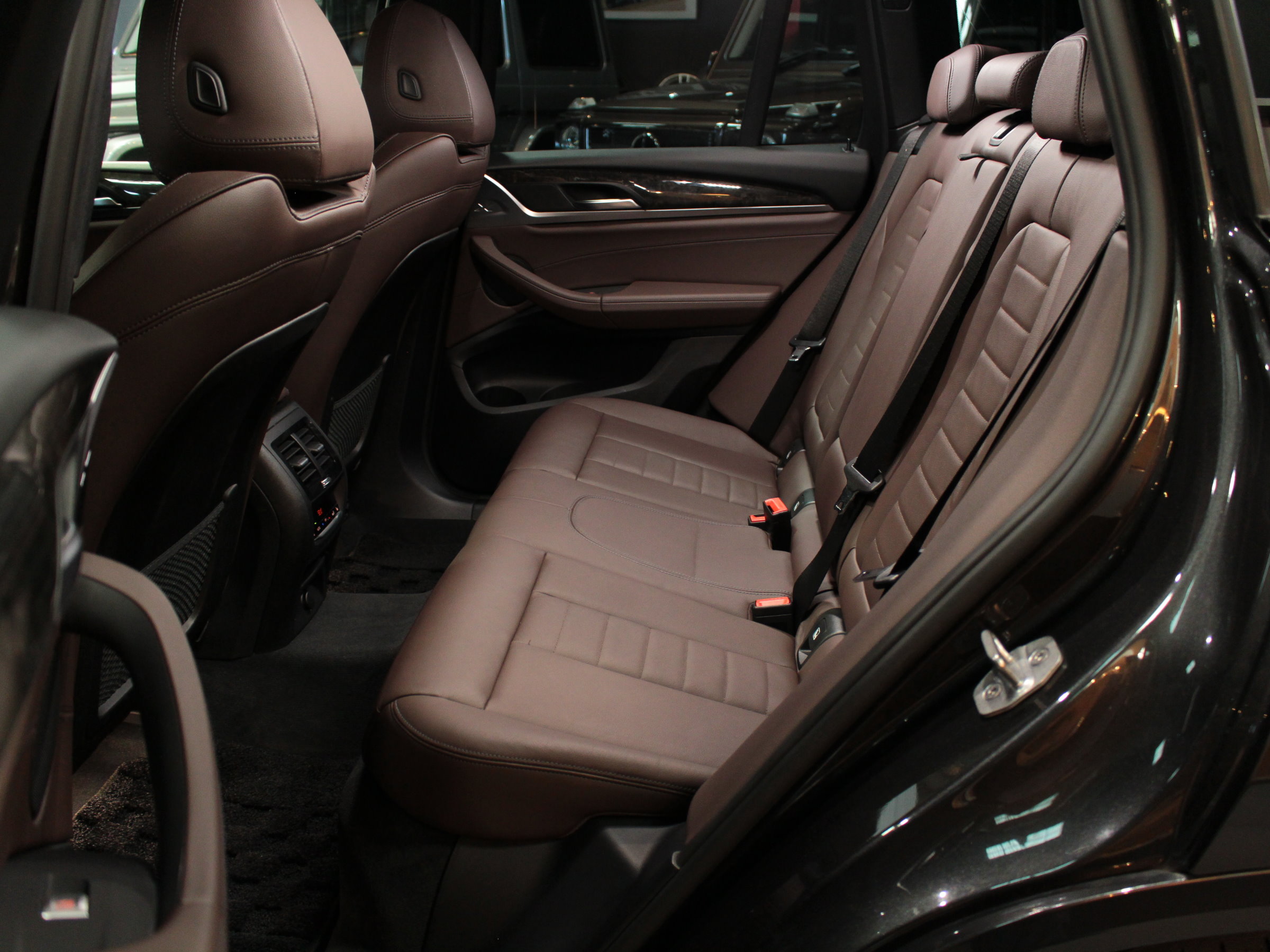 ＢＭＷ　Ｘ３　ｘＤｒｉｖｅ　２０ｄ　Ｍスポーツ