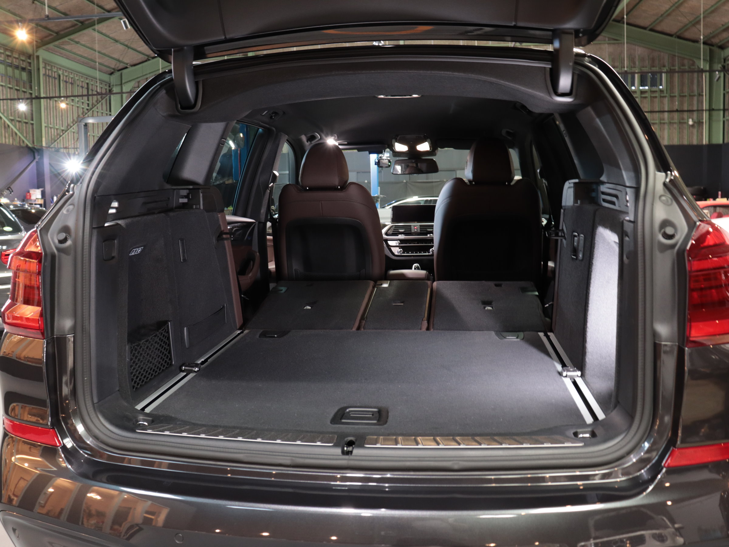 ＢＭＷ　Ｘ３　ｘＤｒｉｖｅ　２０ｄ　Ｍスポーツ