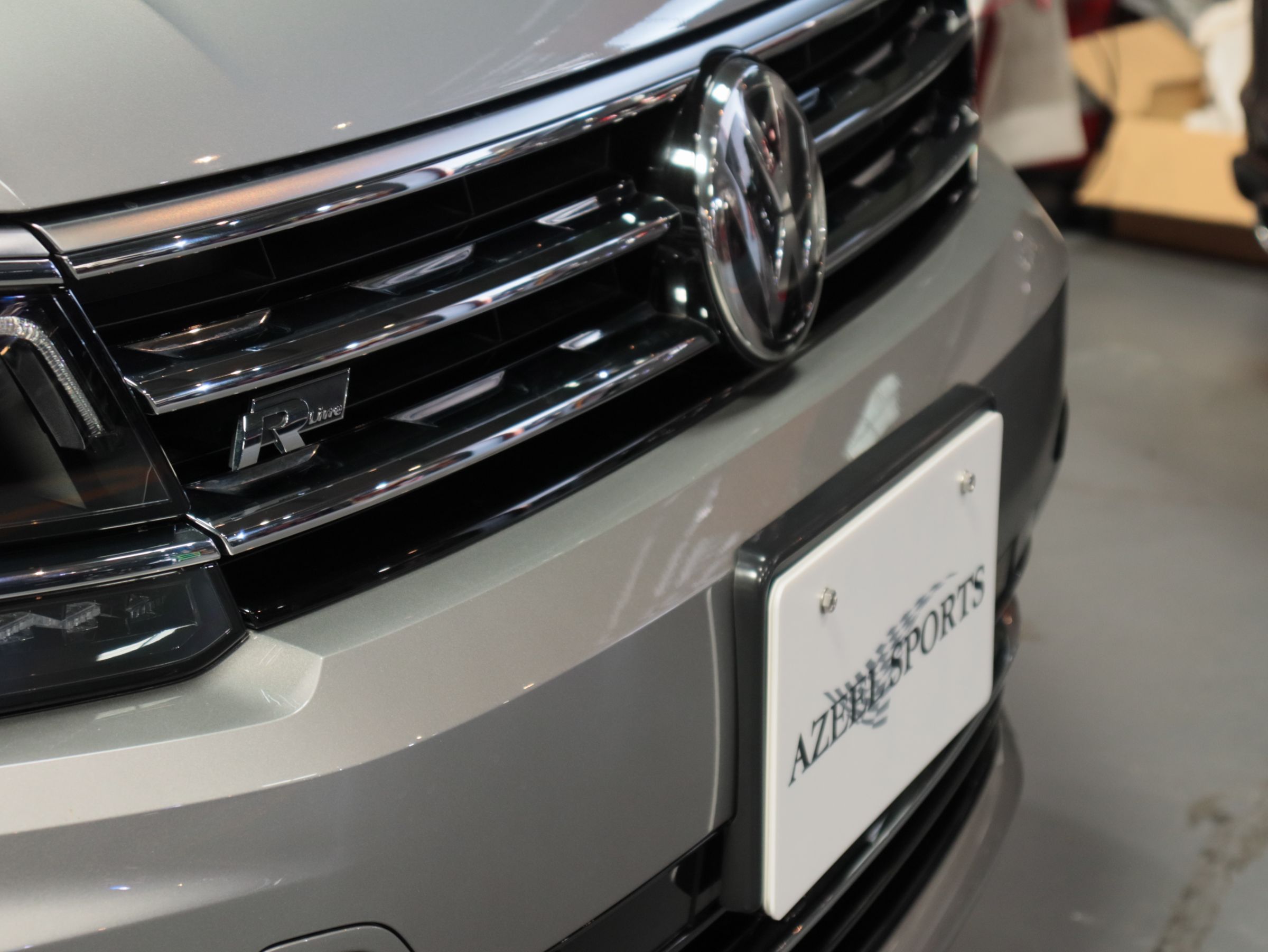 フォルクスワーゲン　ティグアン　ＴＤＩ４モーション　Ｒライン