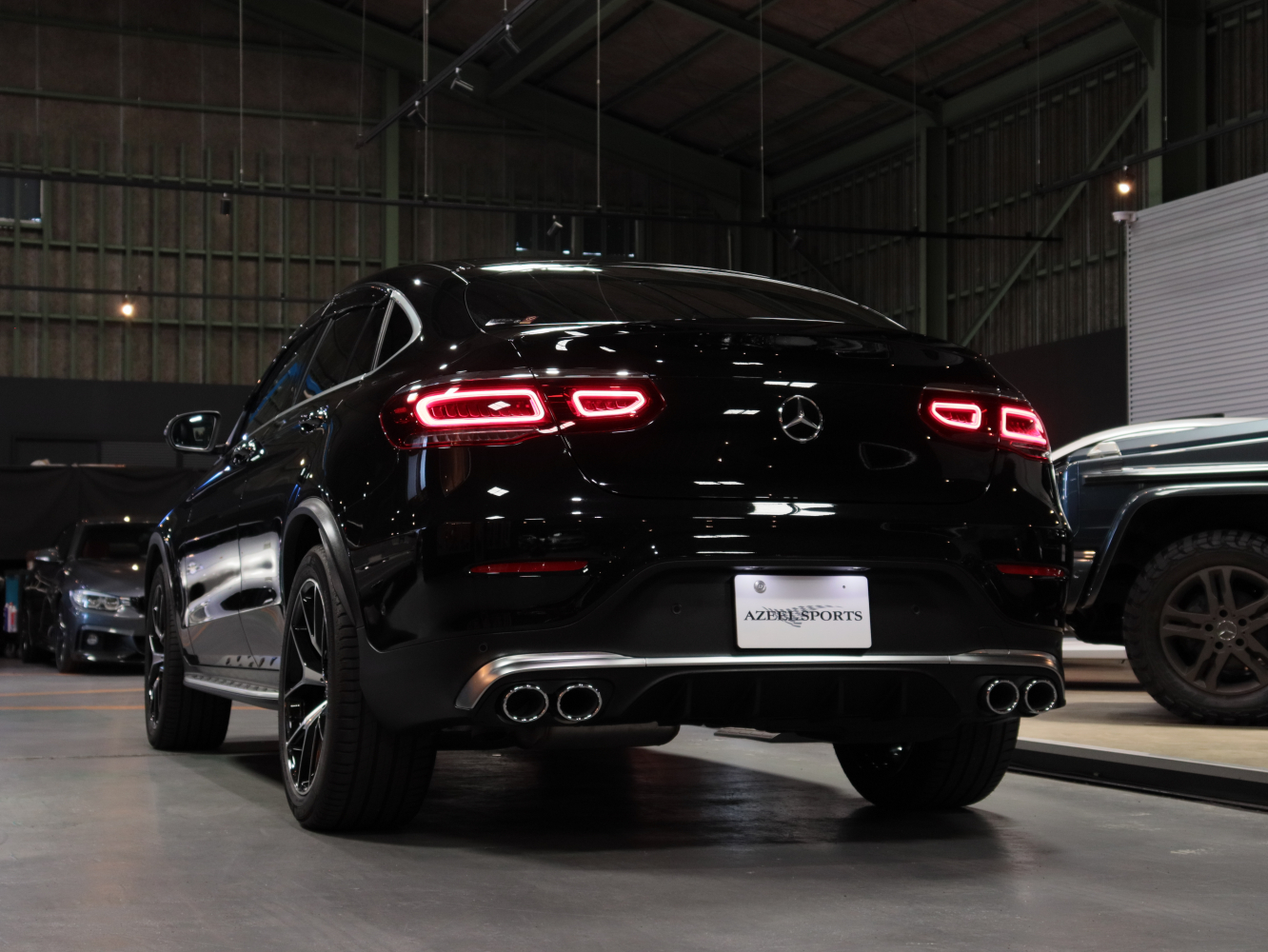 メルセデスベンツ　ＧＬＣ２２０ｄ　４マチック　クーペ　ＡＭＧライン