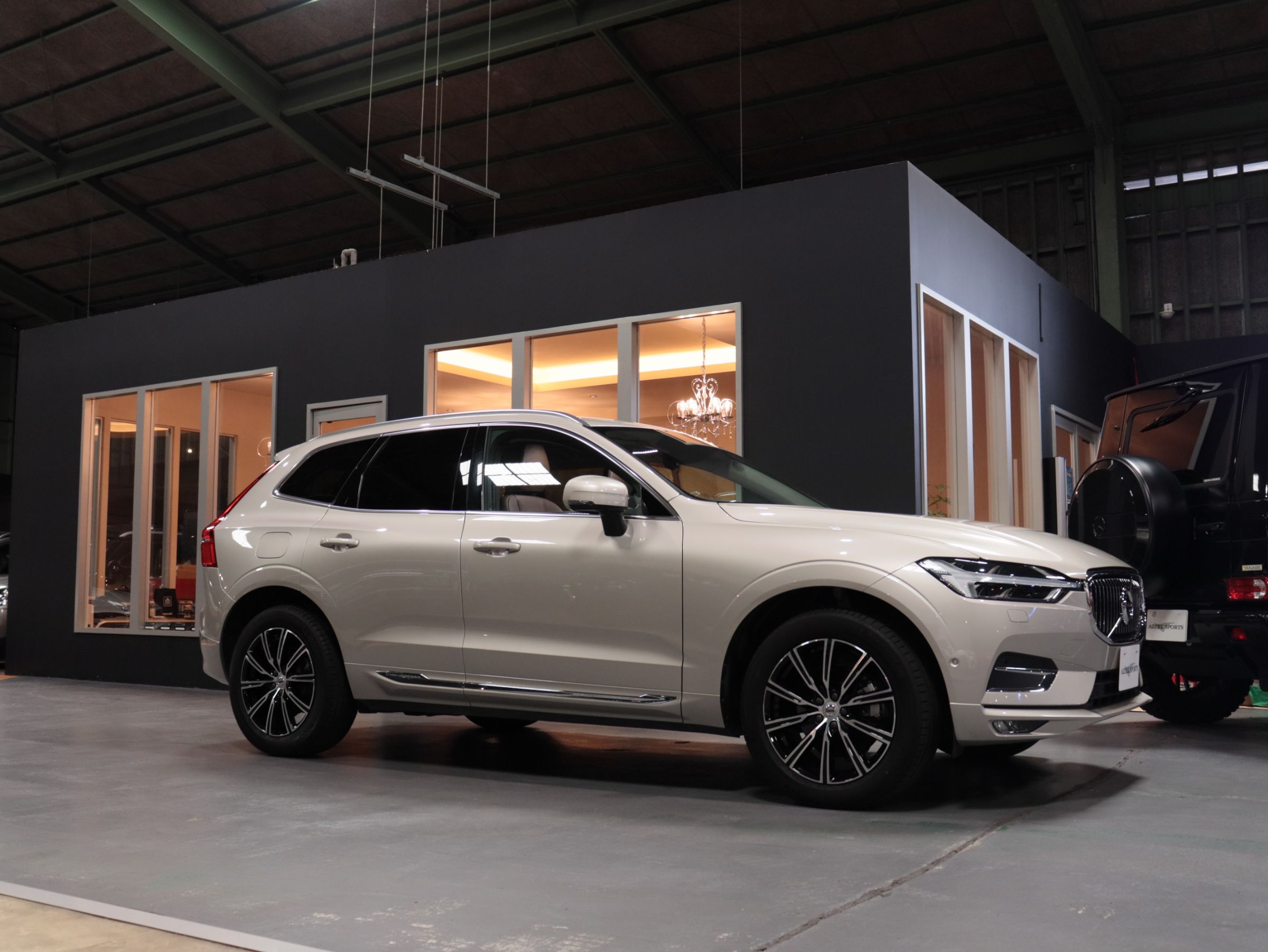 ボルボ　ＸＣ６０　Ｄ４インスクリプション　ＡＷＤ