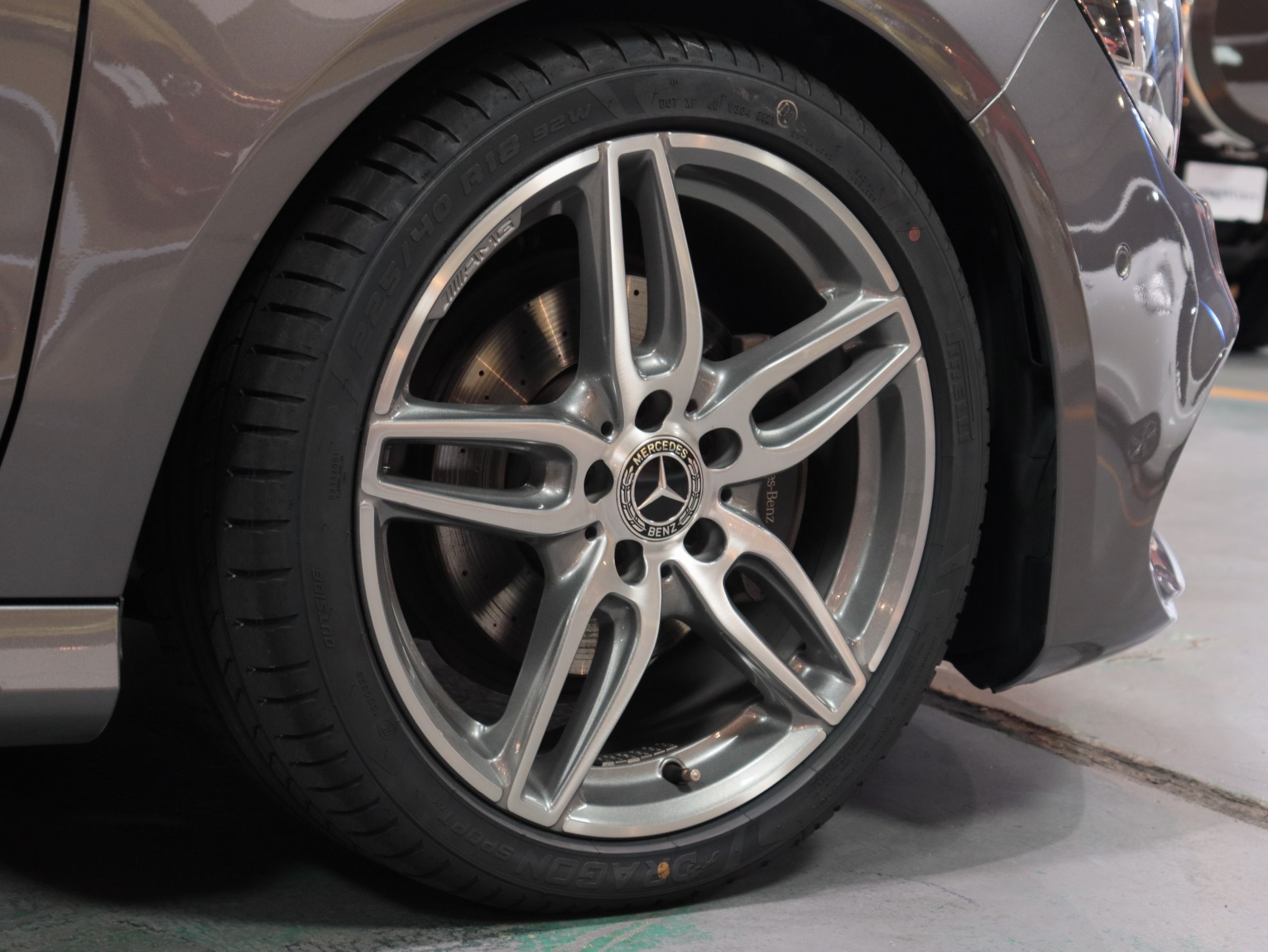 メルセデスベンツ　ＣＬＡ１８０　スポーツ