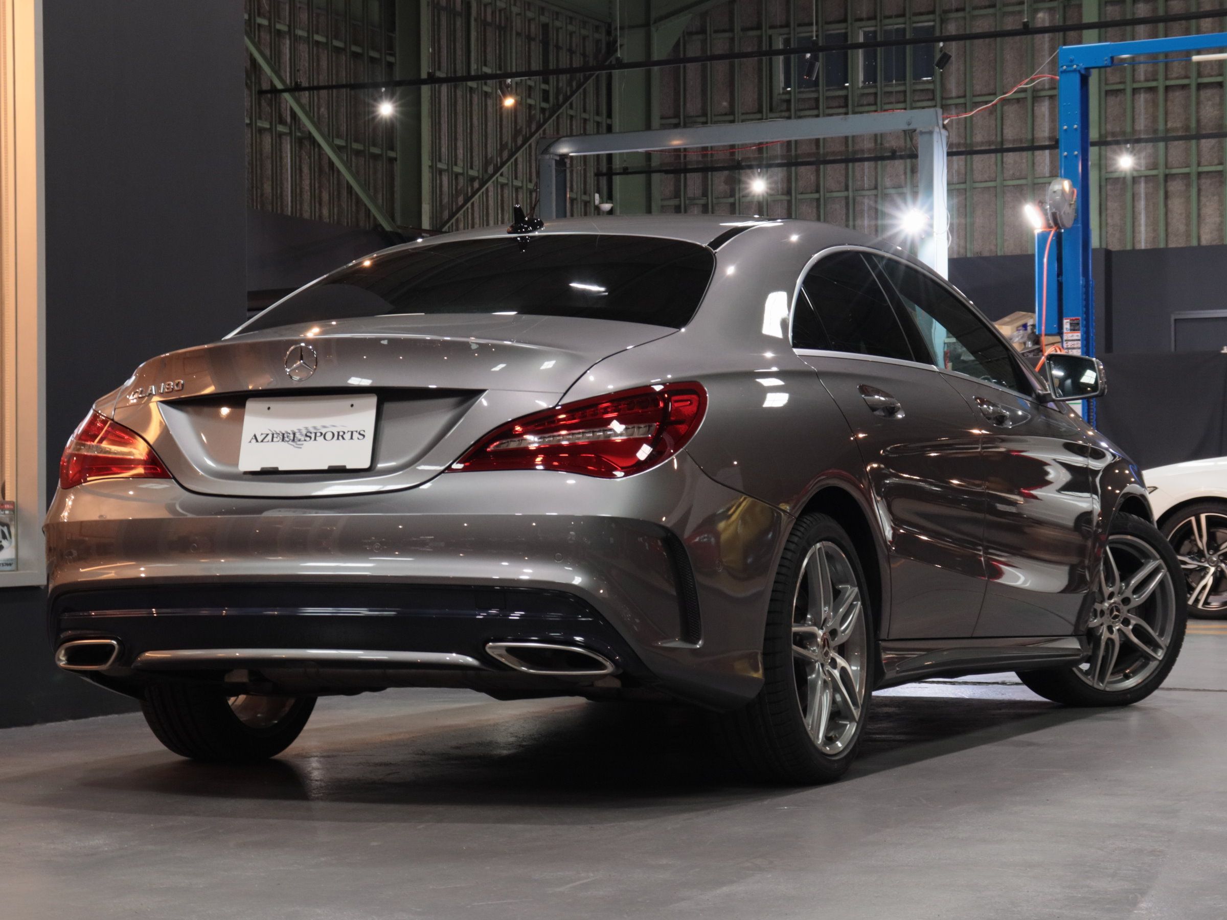 メルセデスベンツ　ＣＬＡ１８０　スポーツ