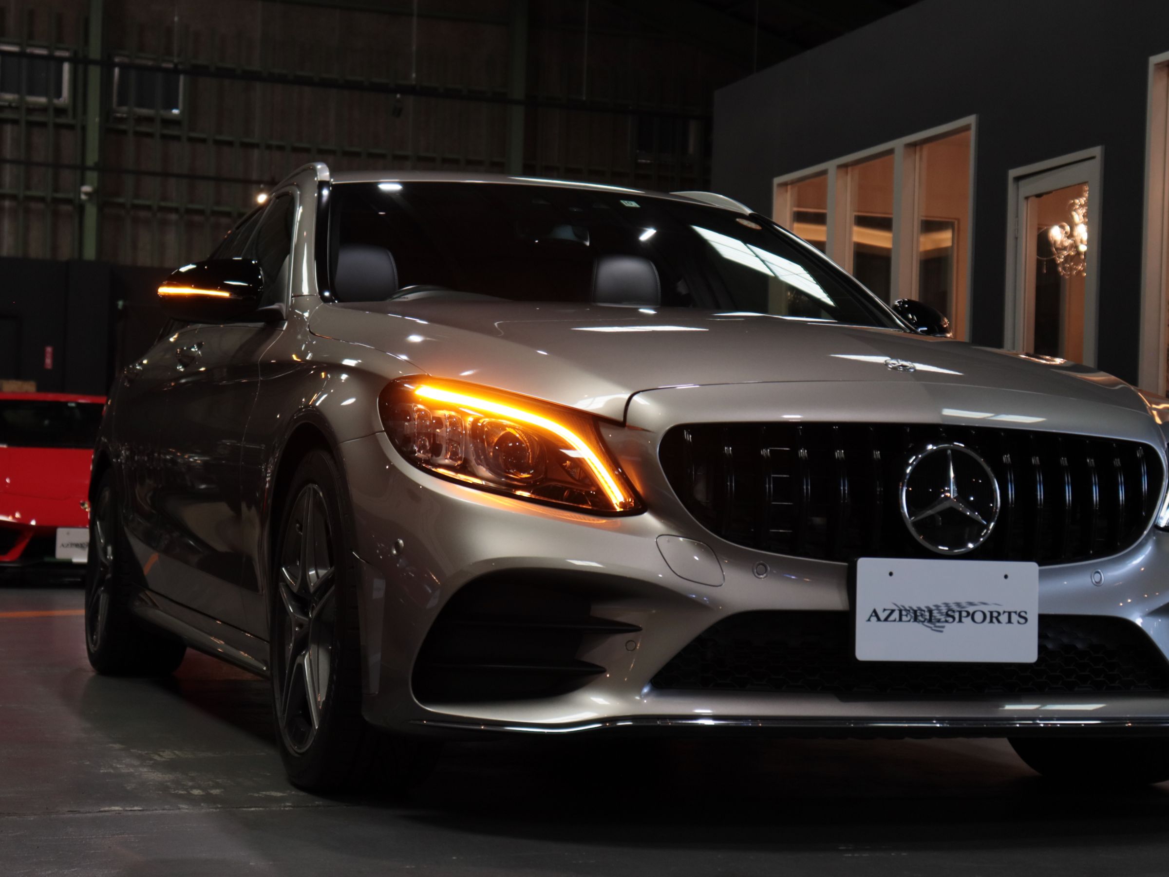 メルセデスベンツ　Ｃ２００ステーションワゴン　アバンギャルド　ＡＭＧライン