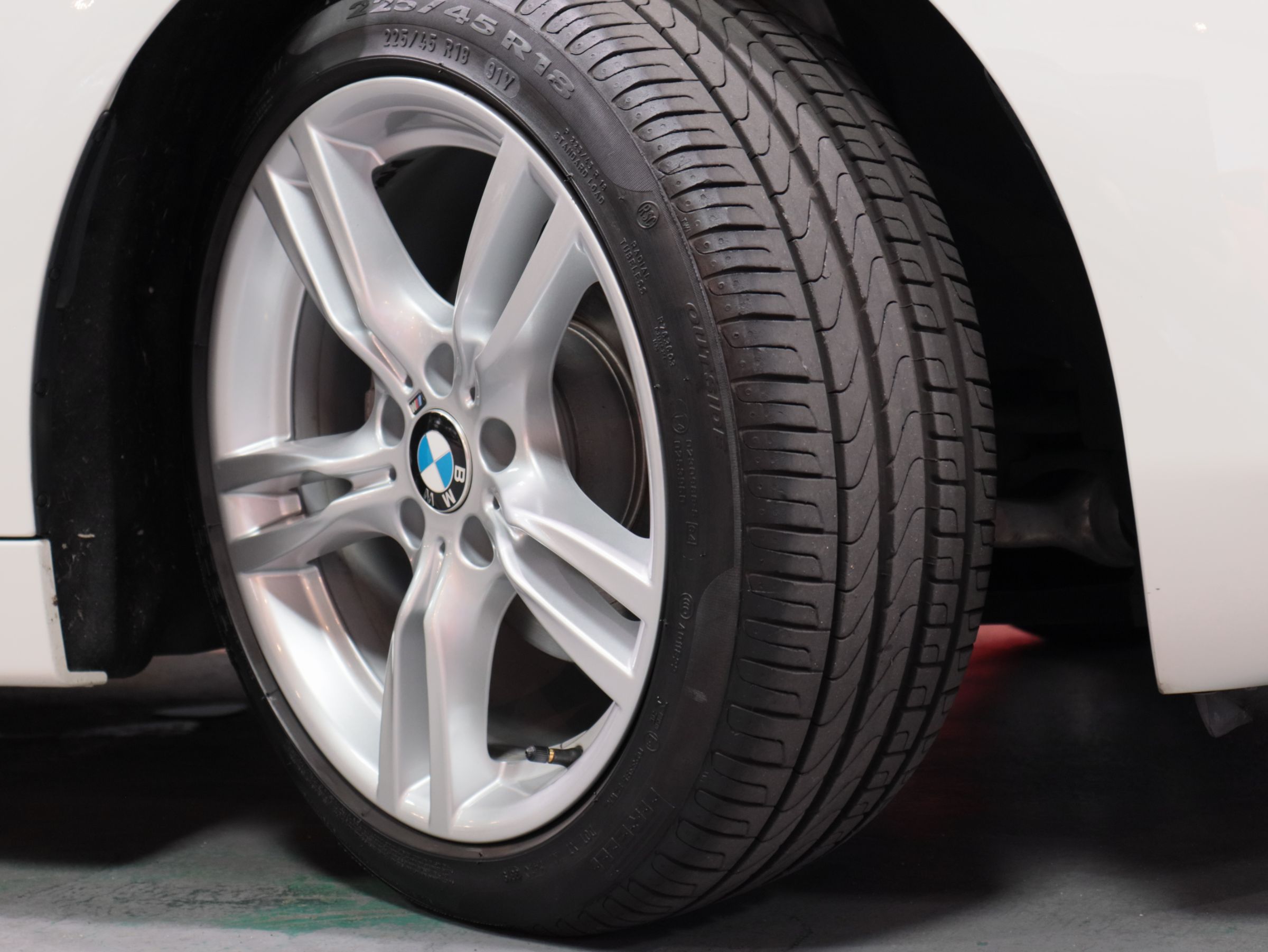 ＢＭＷ　４２０ｉクーペ　ラグジュアリー