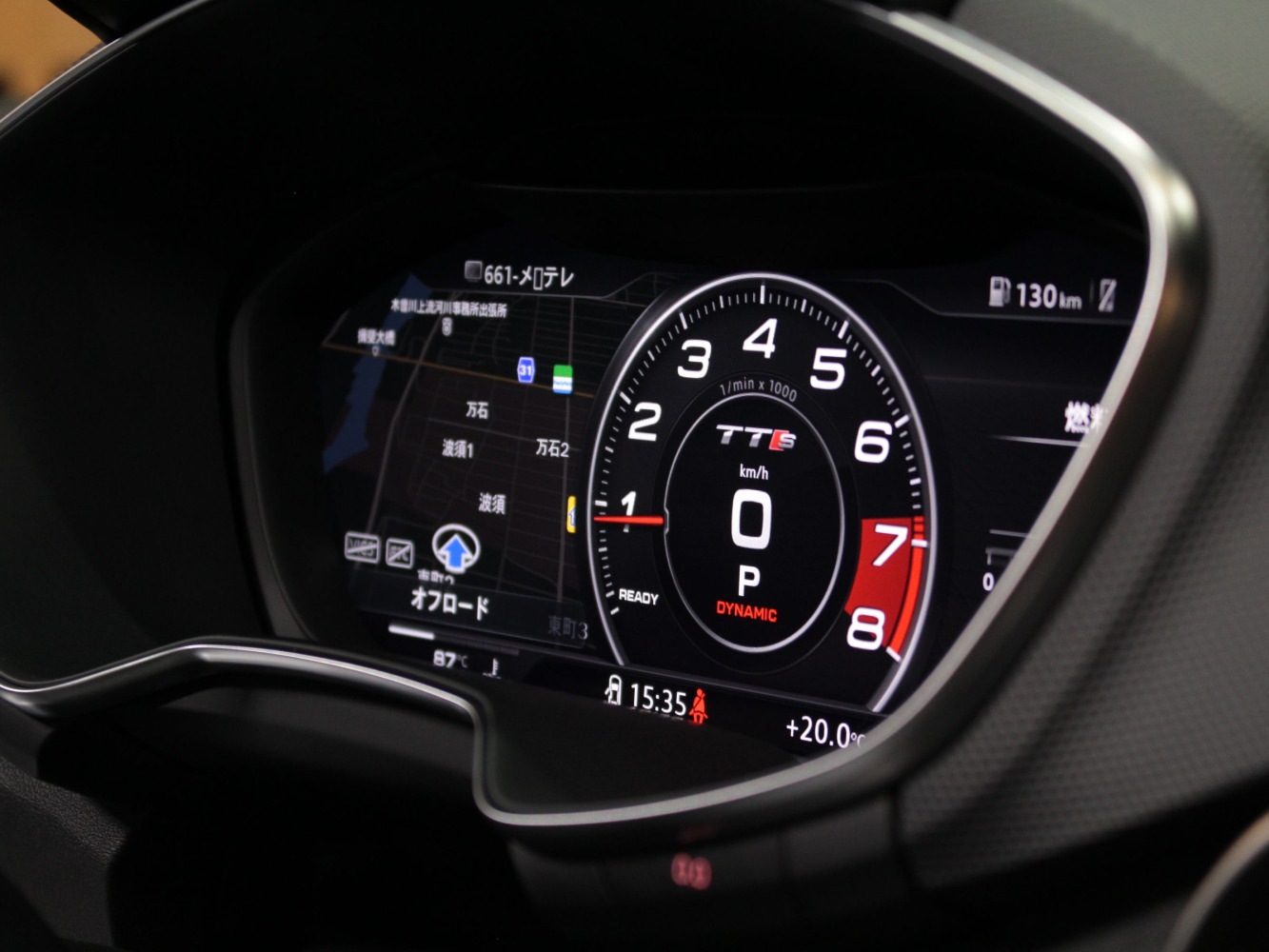 アウディ　ＴＴＳ　２．０ＴＦＳＩ　４ＷＤ　