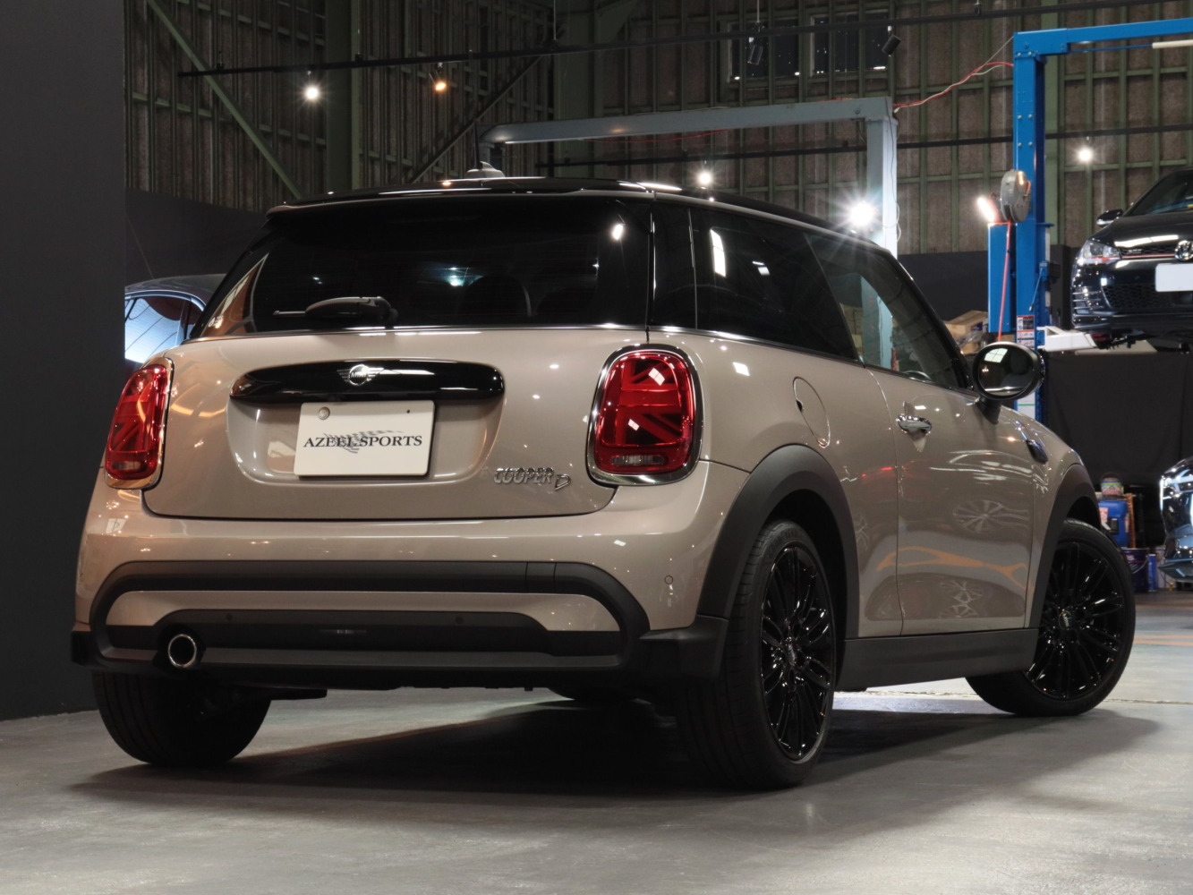 ＭＩＮＩ　クーパーＤ　ＣＬＡＳＳＩＣトリム