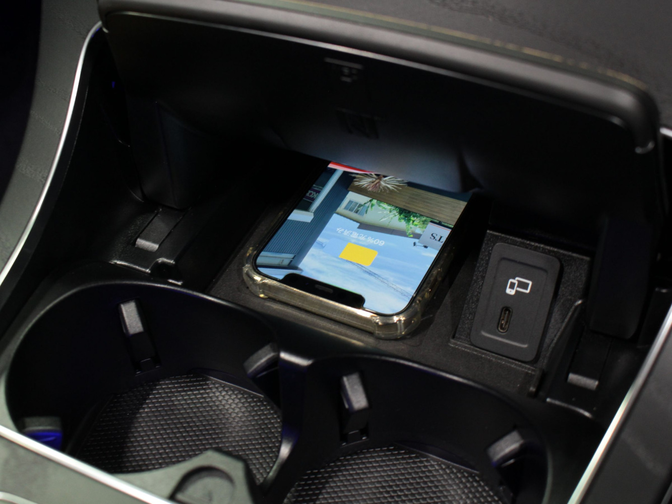 メルセデスベンツ　ＧＬＣ２２０ｄ　４マチック　ＡＭＧライン　