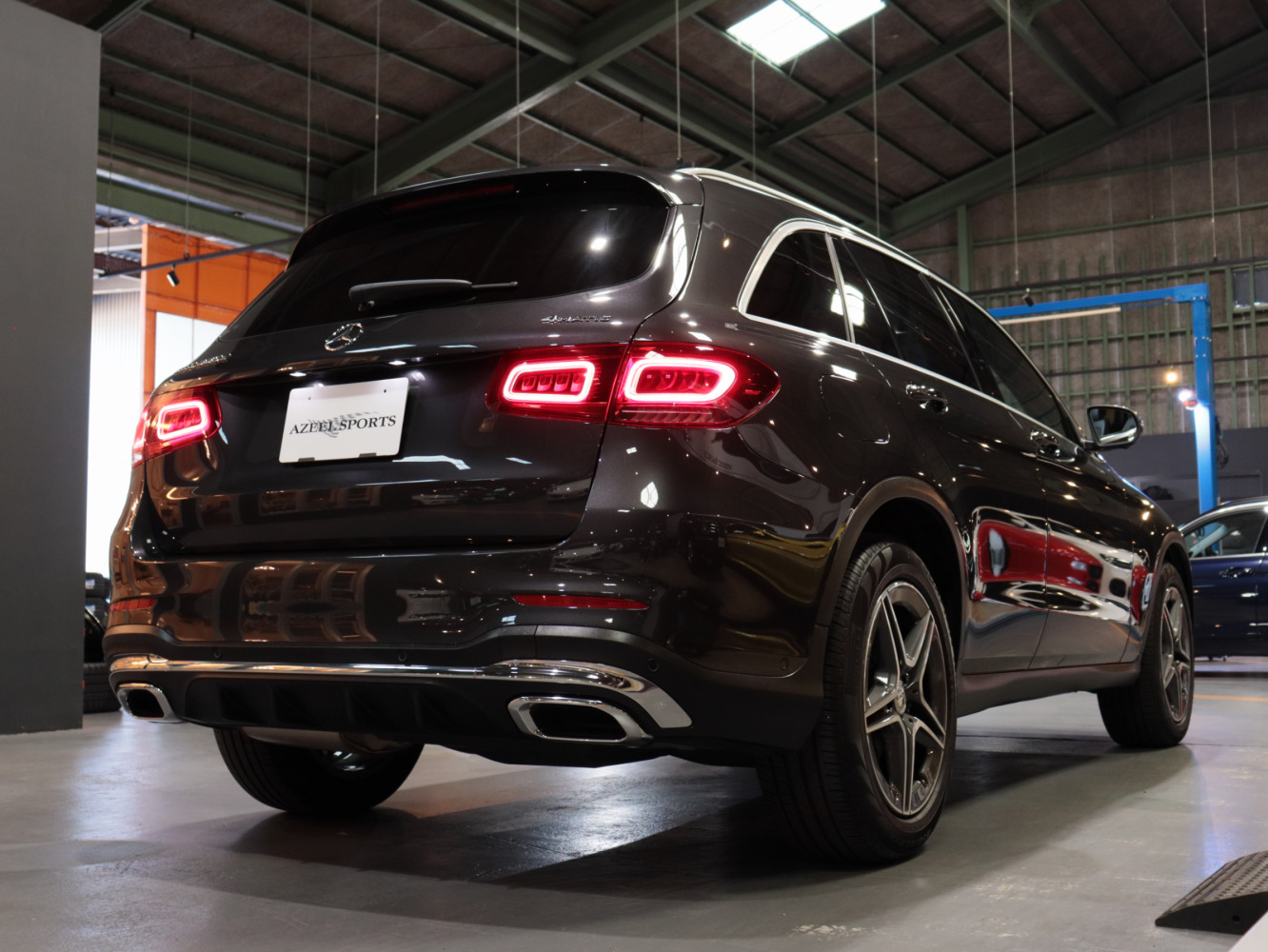 メルセデスベンツ　ＧＬＣ２２０ｄ　４マチック　ＡＭＧライン　