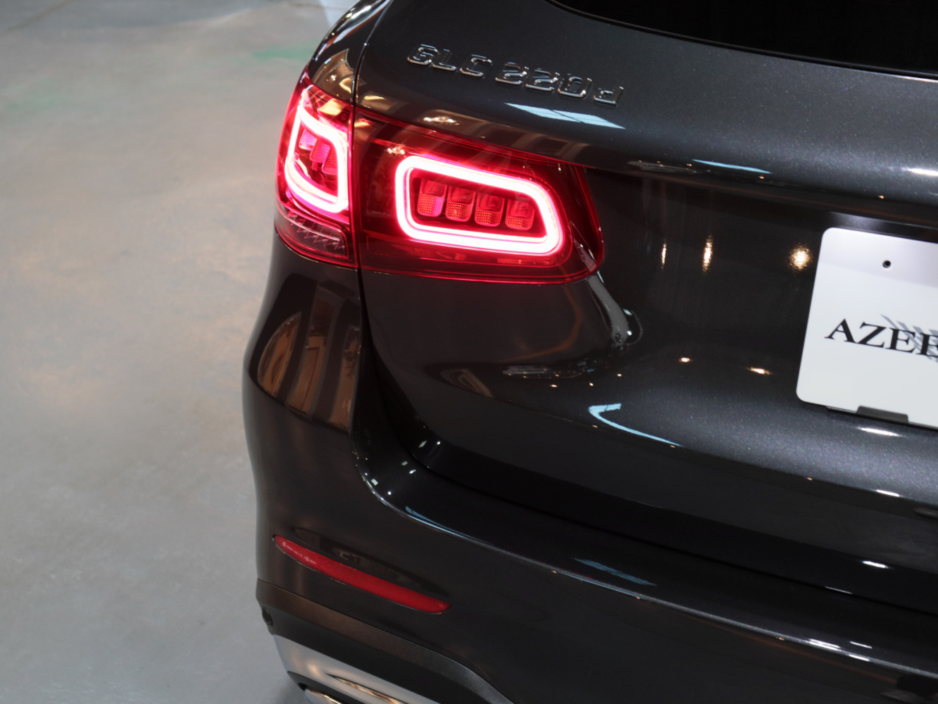 メルセデスベンツ　ＧＬＣ２２０ｄ　４マチック　ＡＭＧライン　