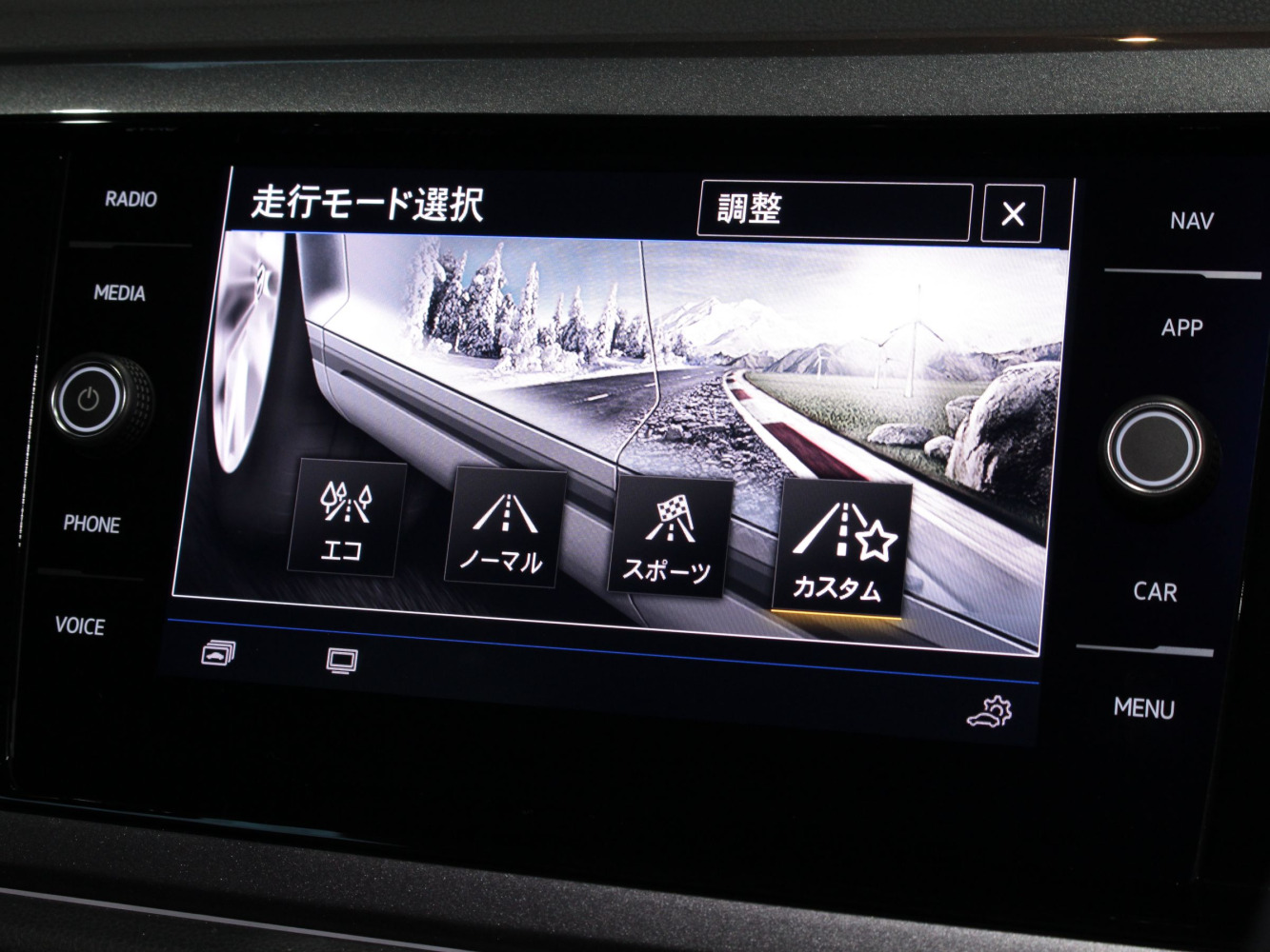 フォルクスワーゲン　ポロ　ＴＳＩ　Ｒライン