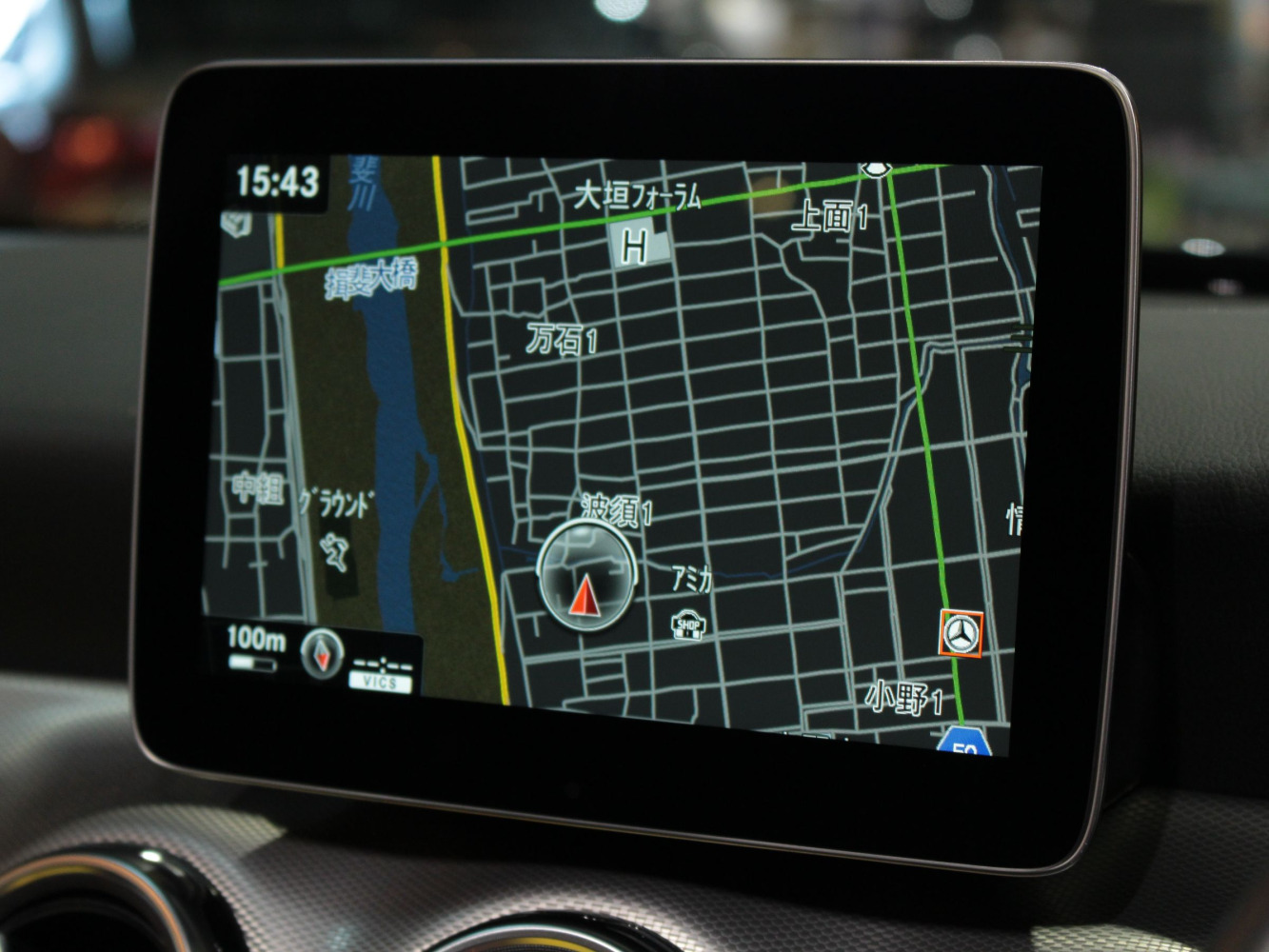 メルセデスベンツ　ＧＬＡ２２０　４マチック