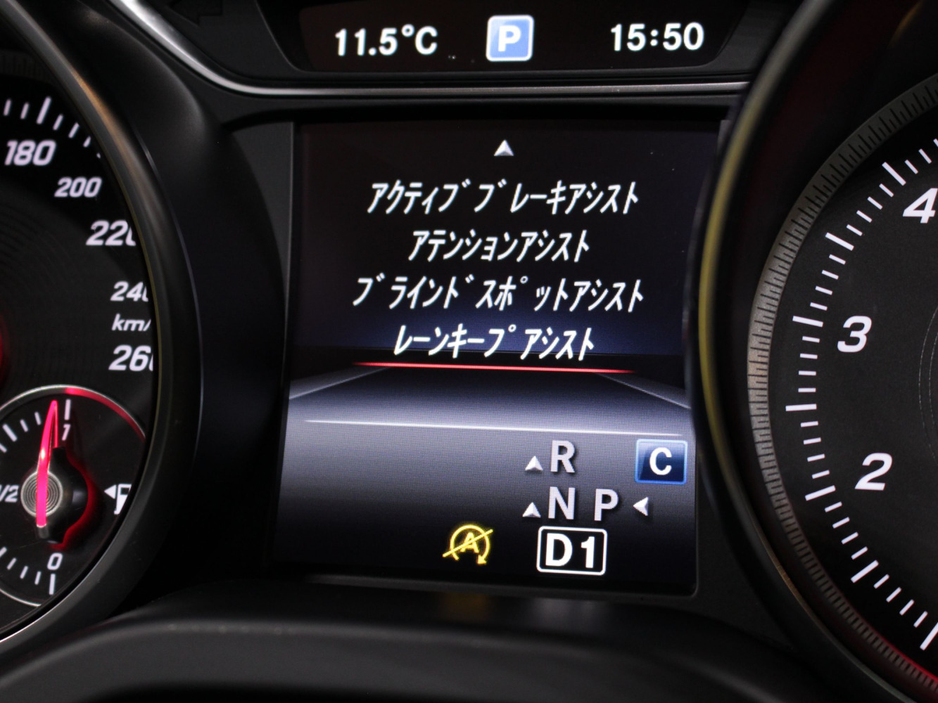 メルセデスベンツ　ＧＬＡ２２０　４マチック
