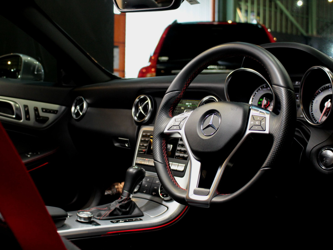 メルセデスベンツ　ＳＬＫ３５０　ＡＭＧスポーツＰＫＧ