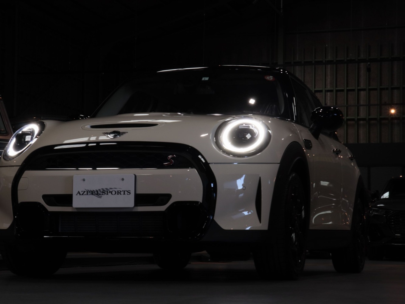 ＭＩＮＩ　クーパーＳD　５ドア　クラシックトリム