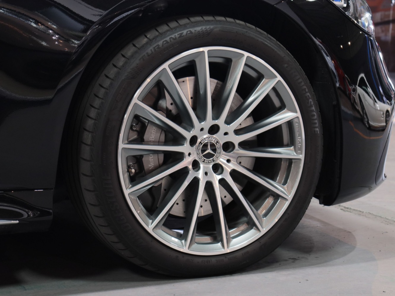 メルセデスベンツ　Ｓ５００　４マチック　ＡMＧライン
