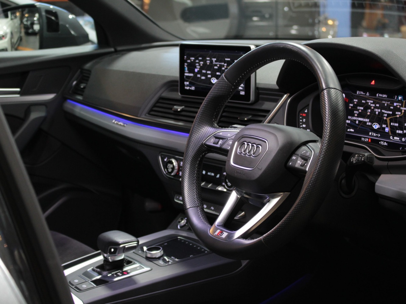 アウディ　Ｑ５　４０ＴＤＩ　スポーツ