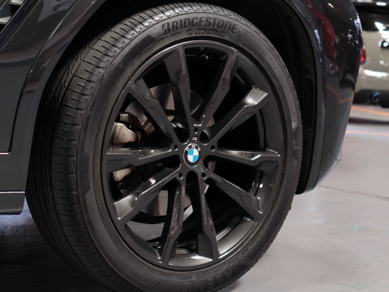ＢＭＷ　Ｘ３　 ｘＤｒｉｖｅ　２０ｄ　Ｍスポーツ