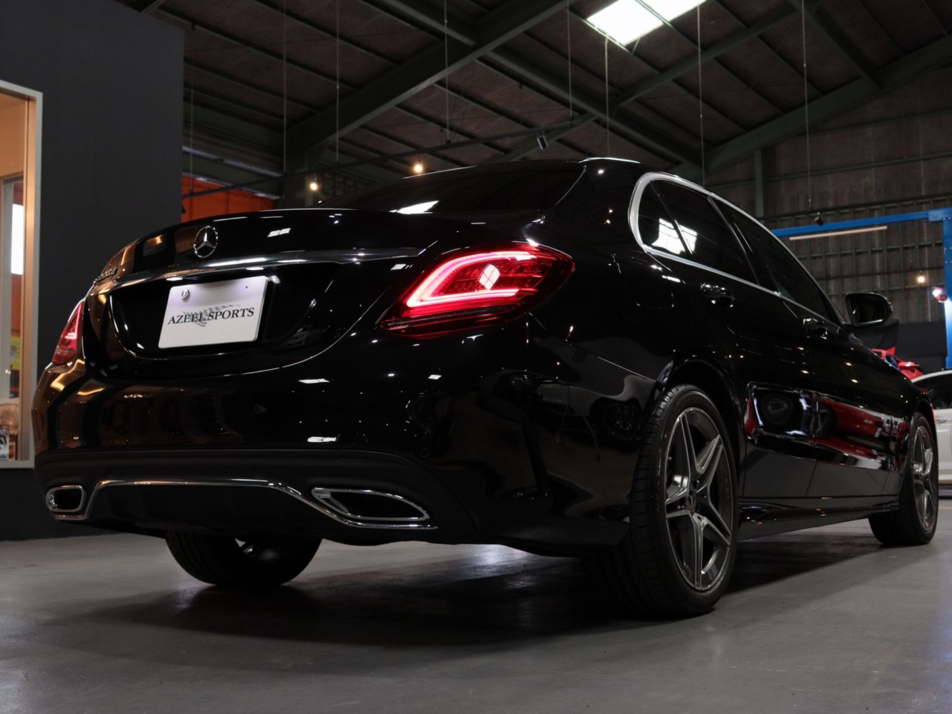 メルセデスベンツ　Ｃ２２０ｄ　ローレウスエディションスポーツプラスＰＫＧ