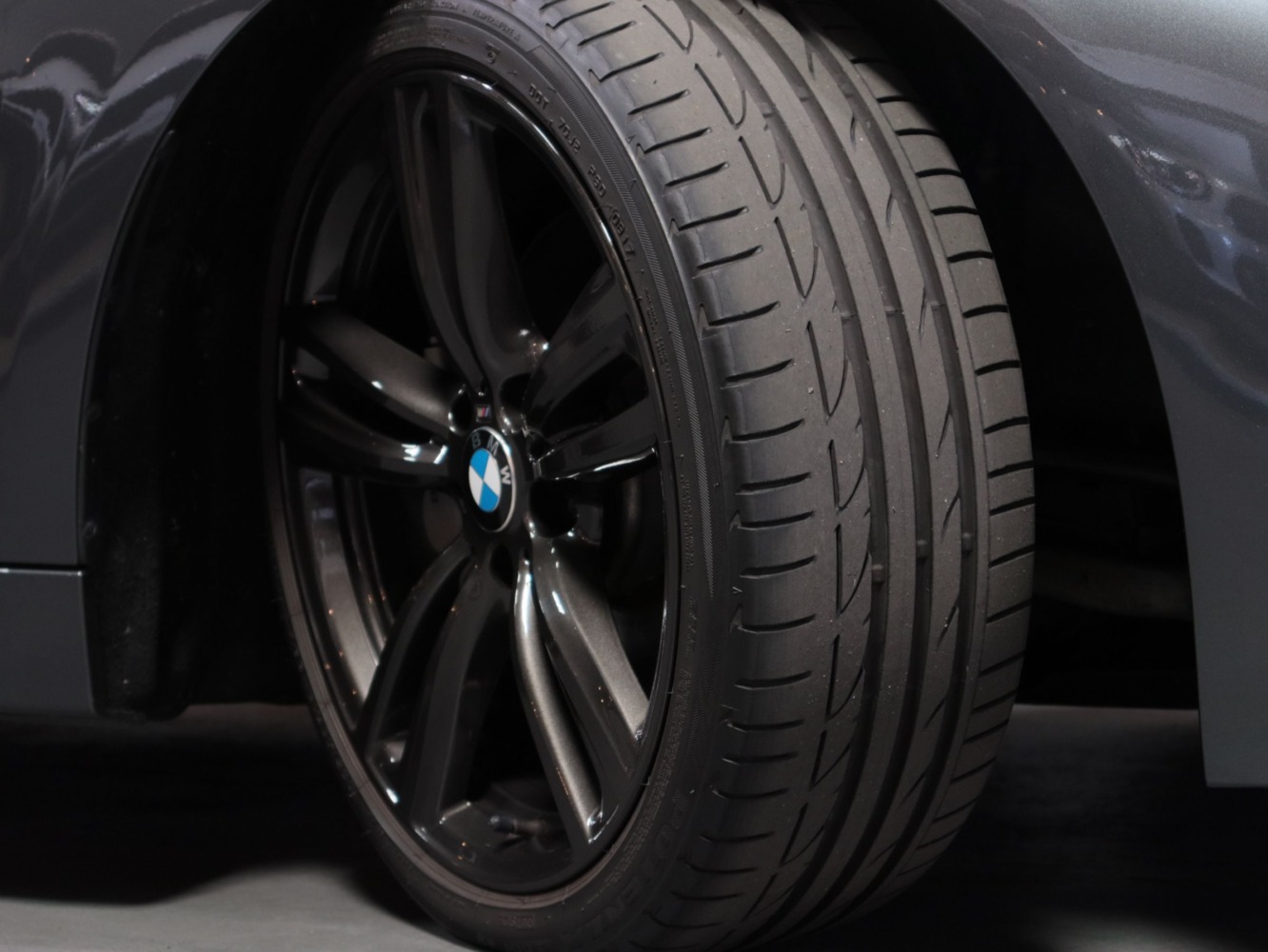 ＢＭＷ　４３５ｉ　Ｍスポーツ