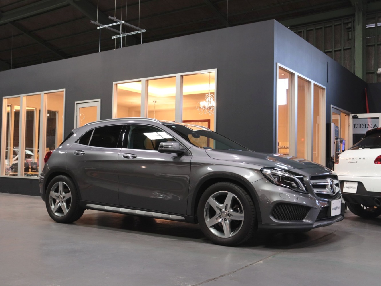 メルセデスベンツ　ＧＬＡ１８０スポーツ　