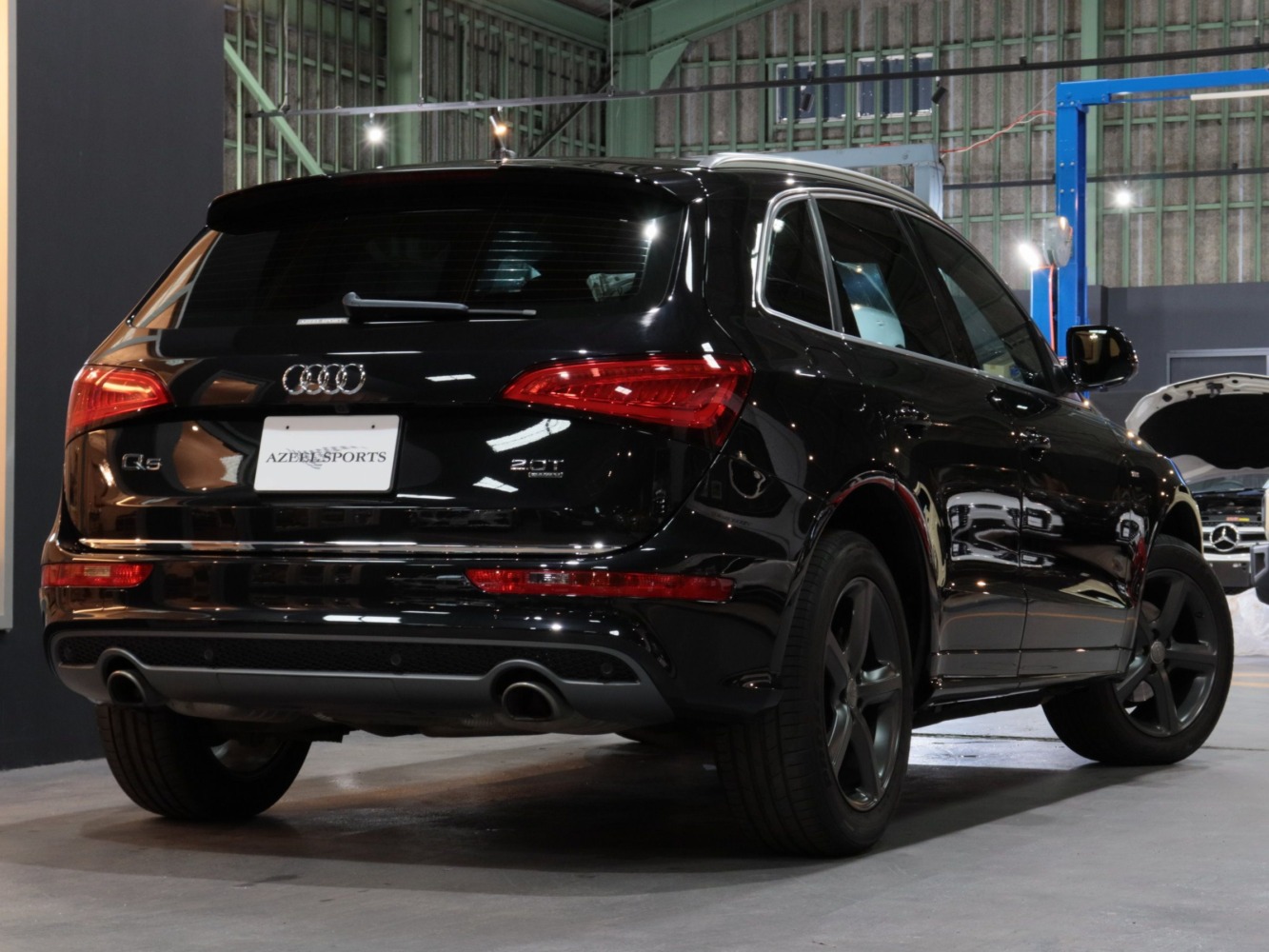 アウディ　Ｑ５　２．０ＴＦＳＩクワトロ　Ｓライン