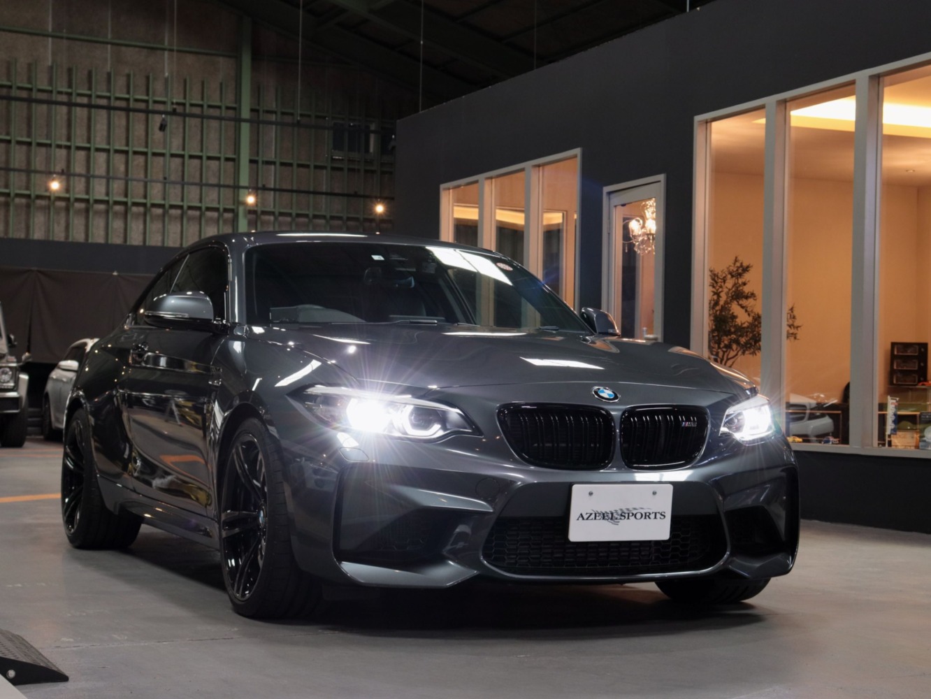 ＢＭＷ　Ｍ２