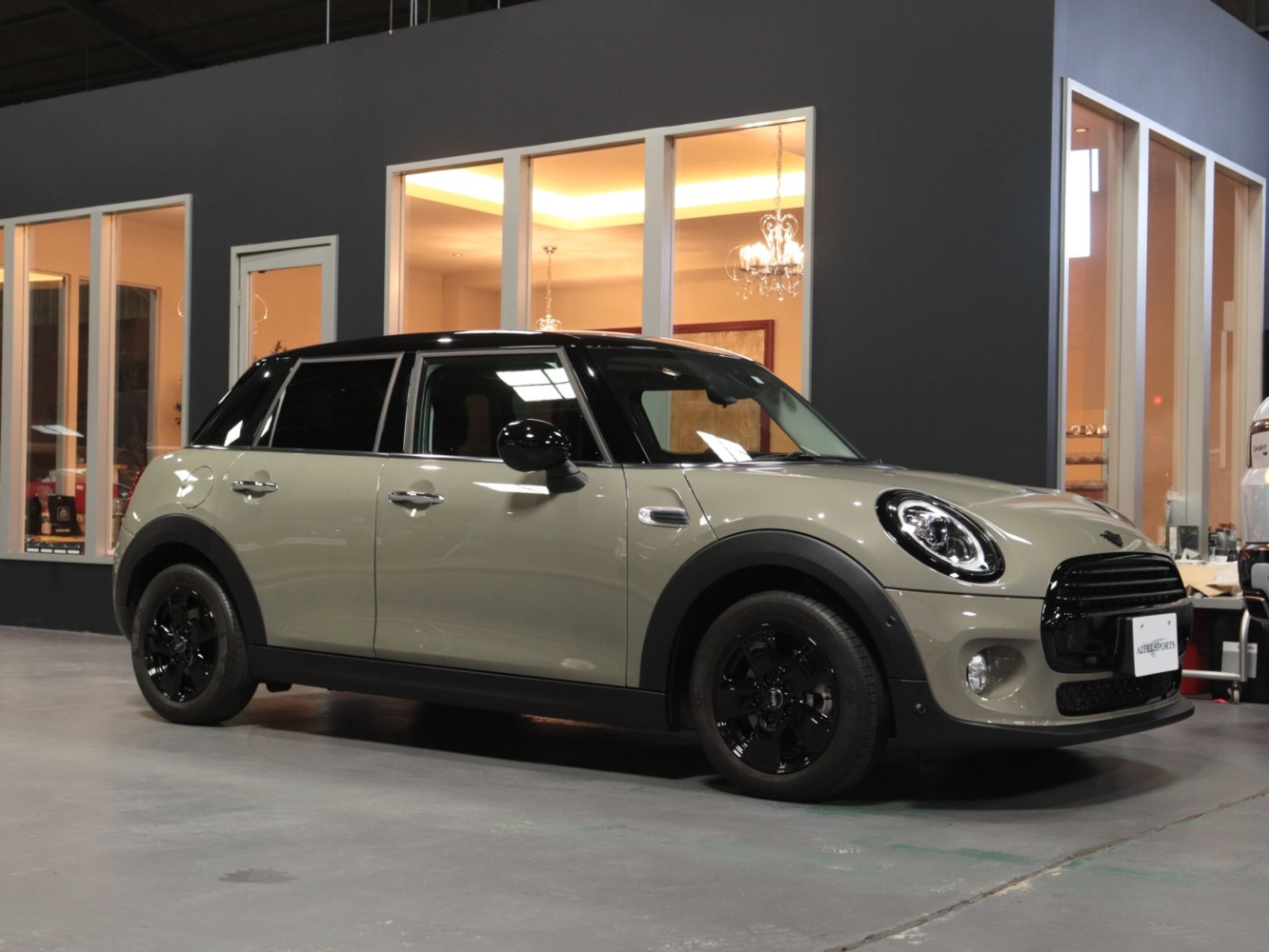 ＭＩＮＩ　クーパーＤ　５ドア