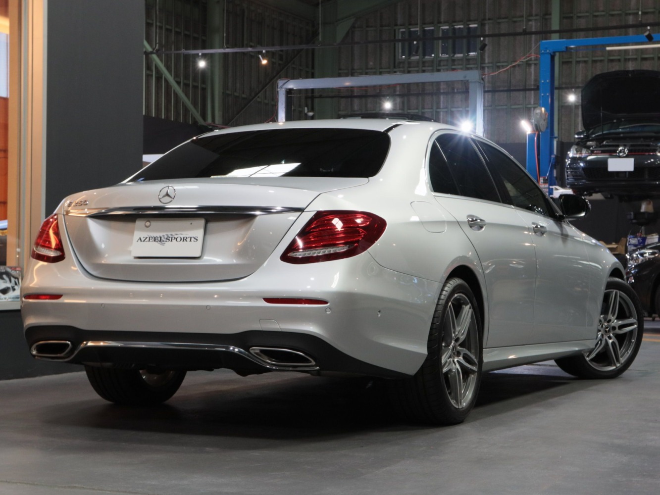 メルセデスベンツ　Ｅ２５０　アバンギャルド　スポーツ　