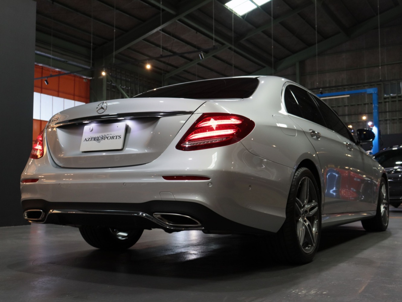 メルセデスベンツ　Ｅ２５０　アバンギャルド　スポーツ　
