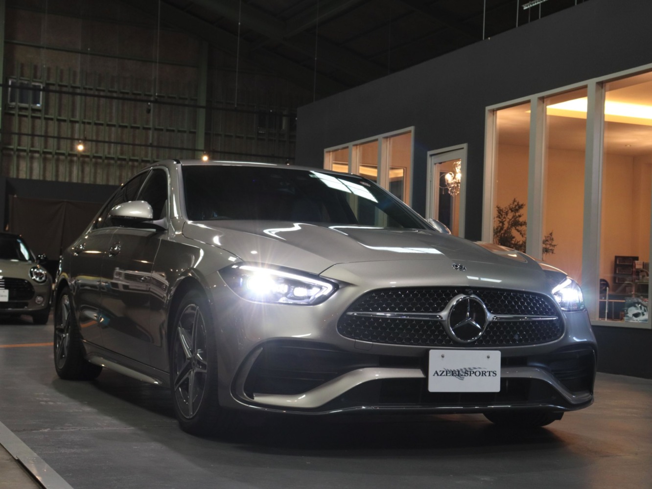メルセデスベンツ　Ｃ２２０ｄ　アバンギャルド　ＡＭＧライン