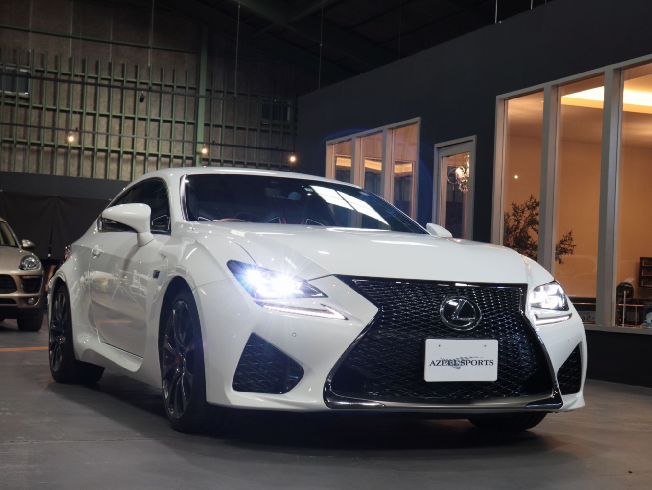 レクサス　ＲＣ Ｆ　５．０