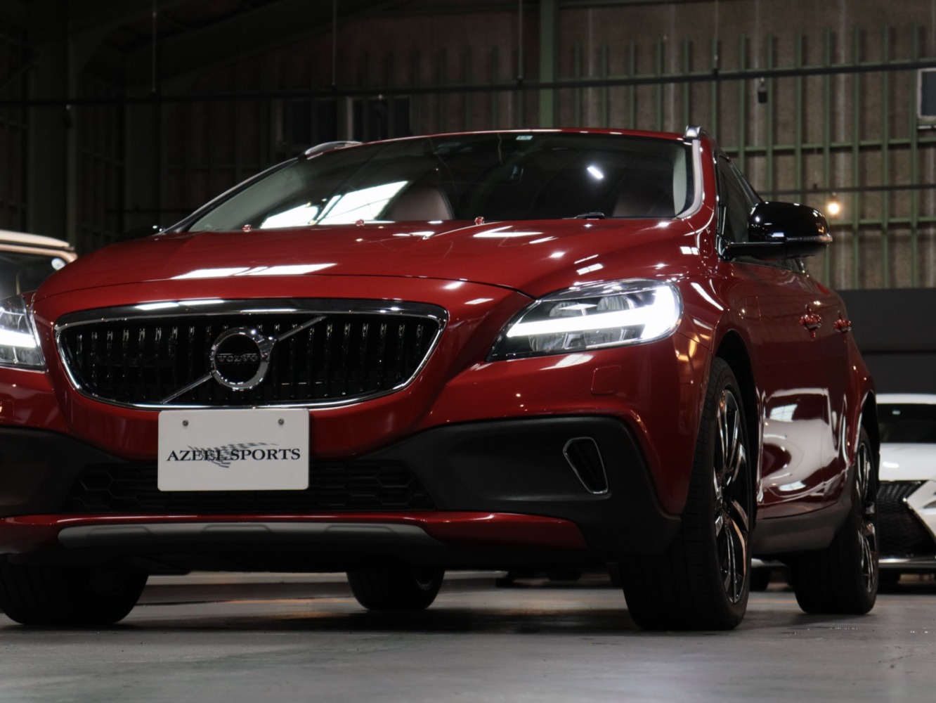 ボルボ　Ｖ４０クロスカントリー　Ｄ４　サマム