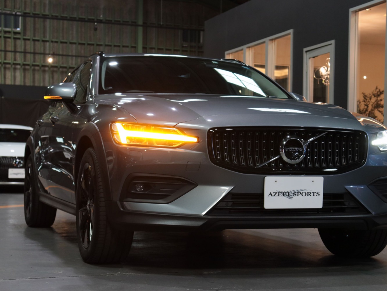 ボルボ　ＸＣ６０クロスカントリー　Ｔ５　ＡＷＤ