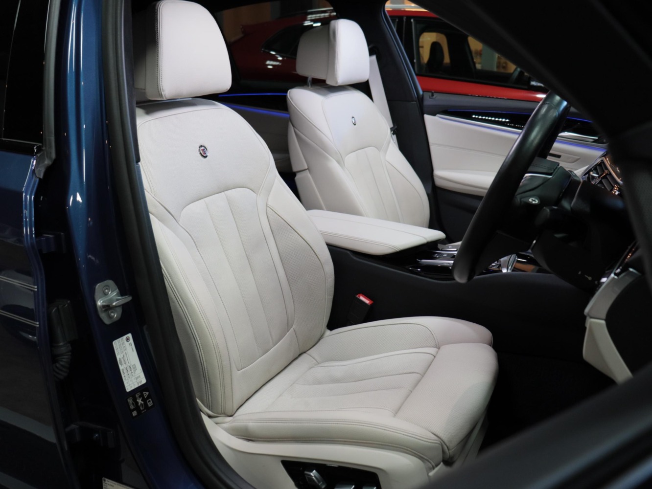 ＢＭＷアルピナ　Ｄ５Ｓ　リムジン　オールラッド
