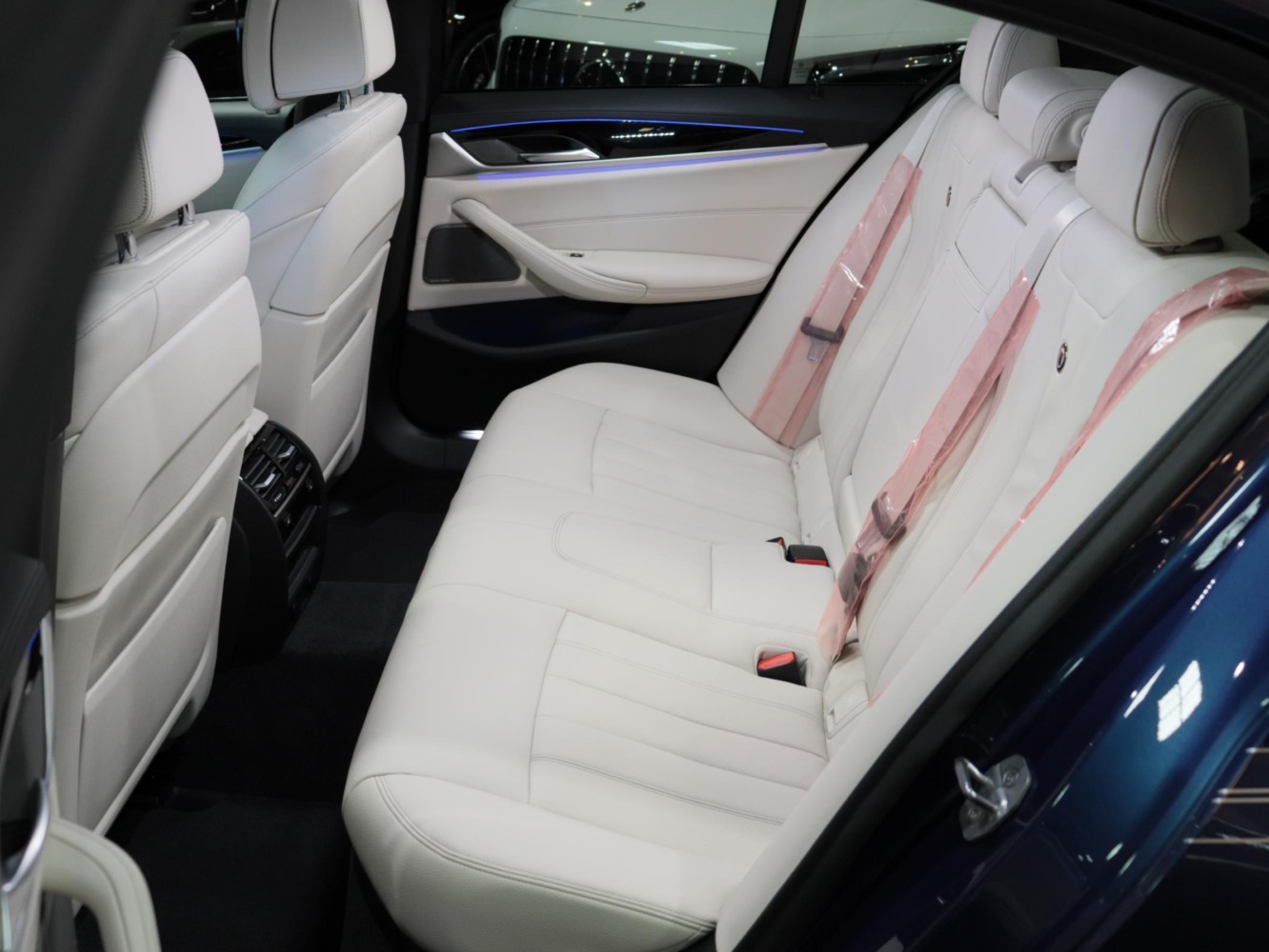 ＢＭＷアルピナ　Ｄ５Ｓ　リムジン　オールラッド